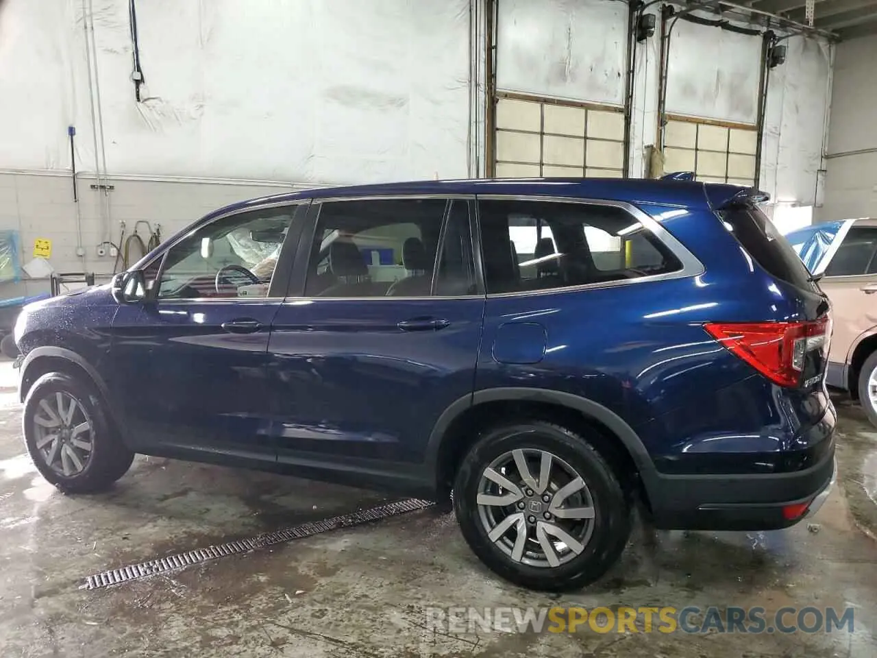 2 fotografías del automóvil dañado 5FNYF6H52KB035874 HONDA PILOT 2019