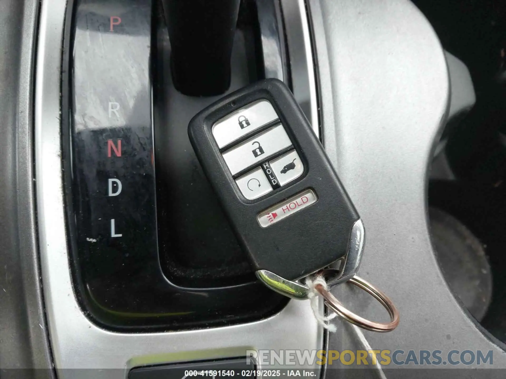 11 fotografías del automóvil dañado 5FNYF6H52KB051363 HONDA PILOT 2019