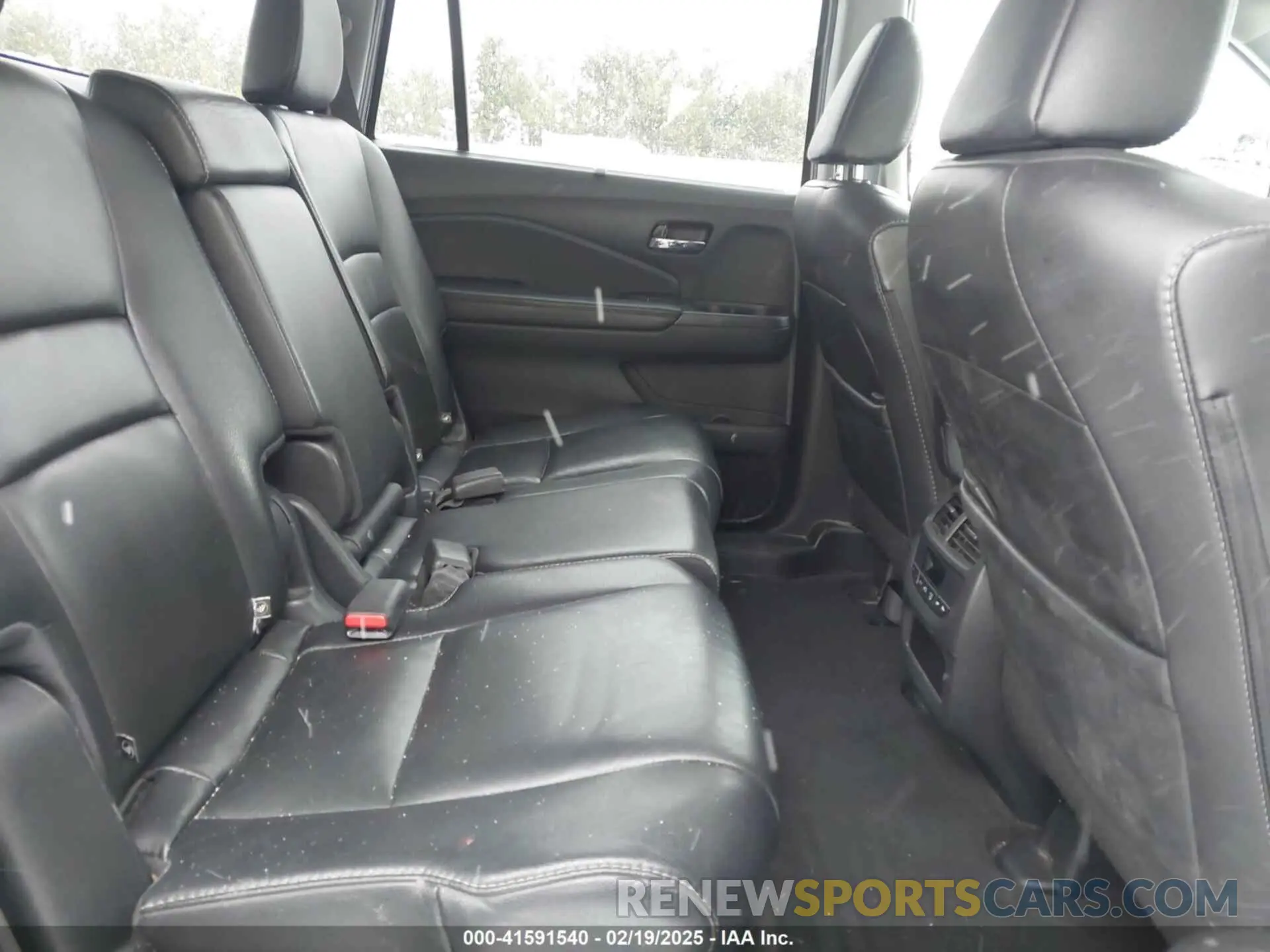 8 fotografías del automóvil dañado 5FNYF6H52KB051363 HONDA PILOT 2019