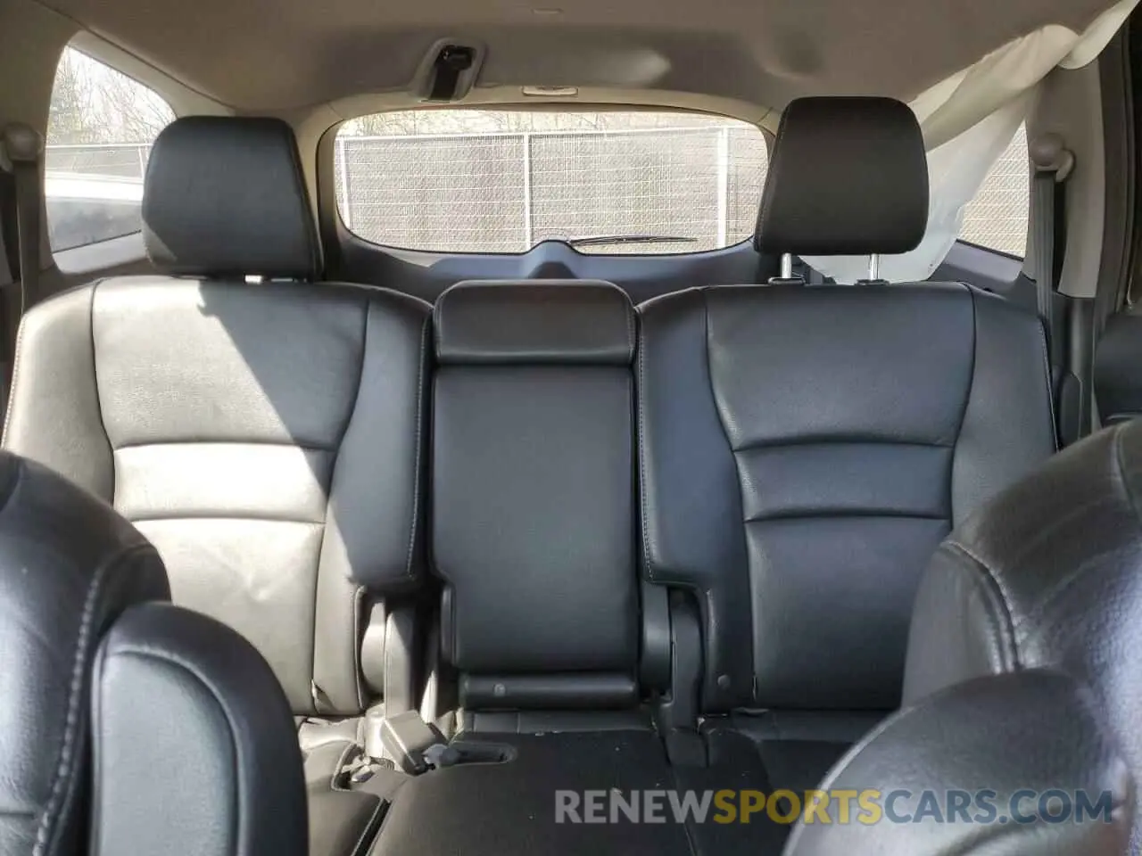 10 fotografías del automóvil dañado 5FNYF6H52KB098151 HONDA PILOT 2019