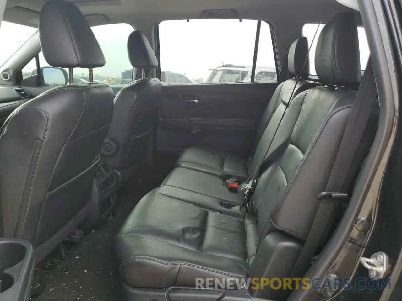 11 fotografías del automóvil dañado 5FNYF6H53KB100991 HONDA PILOT 2019