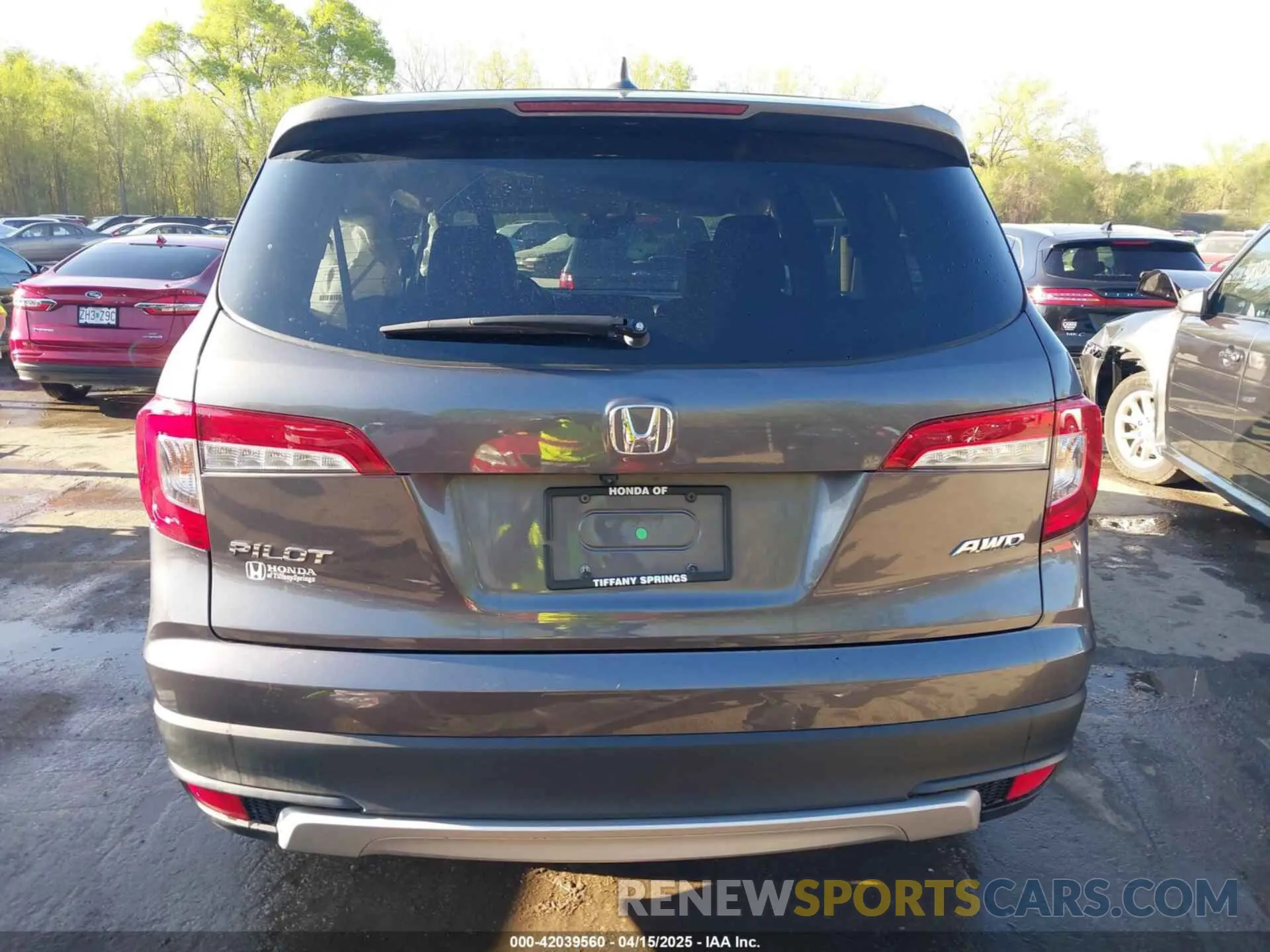17 fotografías del automóvil dañado 5FNYF6H54KB038176 HONDA PILOT 2019