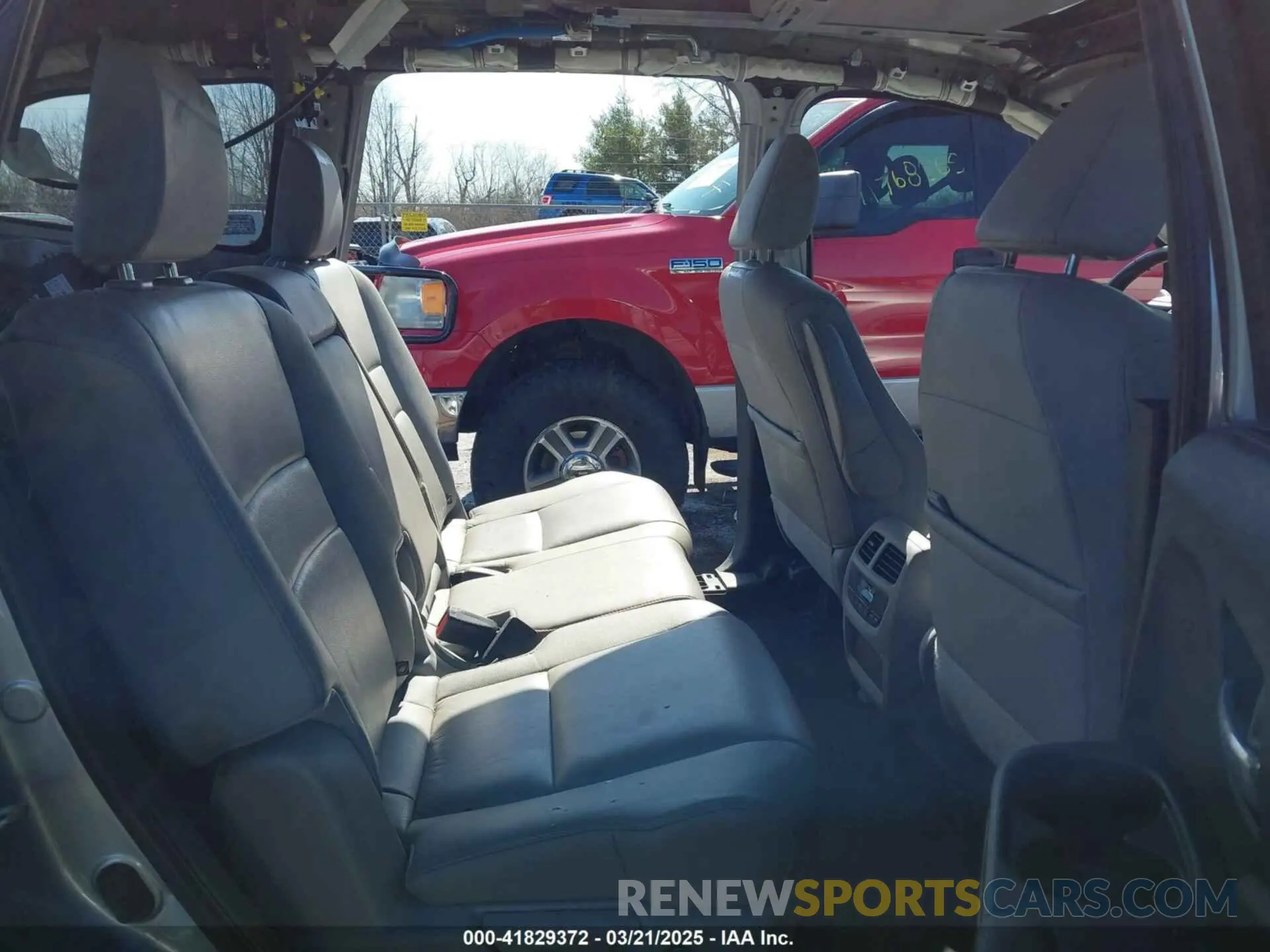 8 fotografías del automóvil dañado 5FNYF6H56KB091932 HONDA PILOT 2019