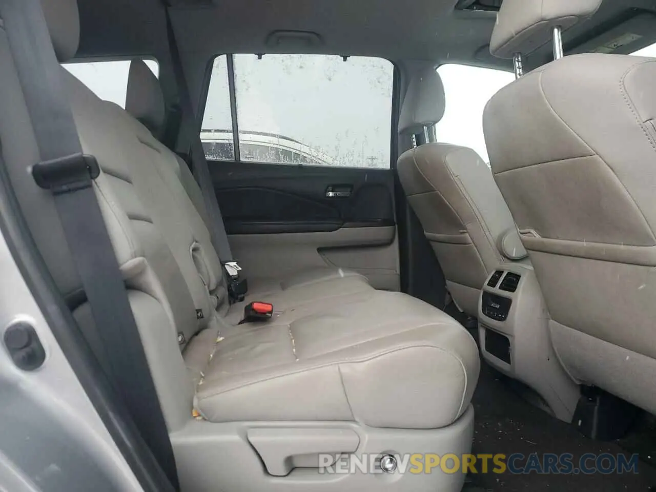 11 fotografías del automóvil dañado 5FNYF6H58KB099269 HONDA PILOT 2019
