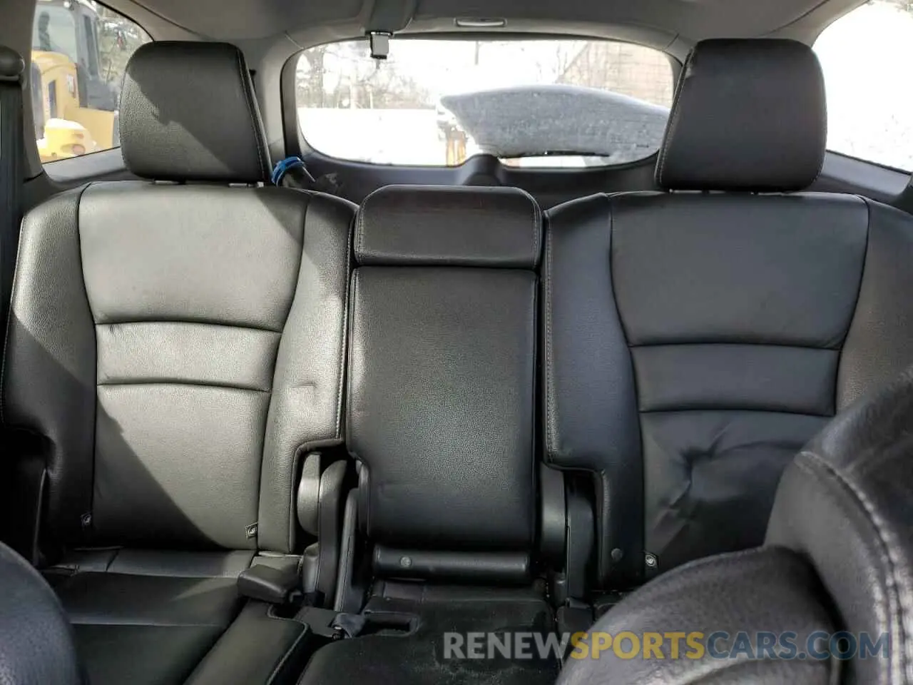 10 fotografías del automóvil dañado 5FNYF6H5XKB084238 HONDA PILOT 2019