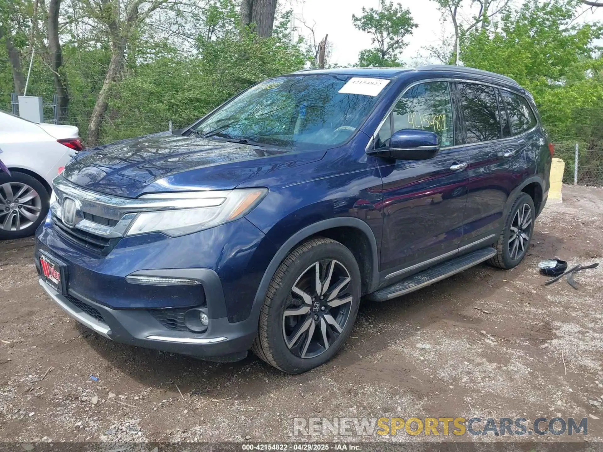 2 fotografías del automóvil dañado 5FNYF6H63KB000365 HONDA PILOT 2019