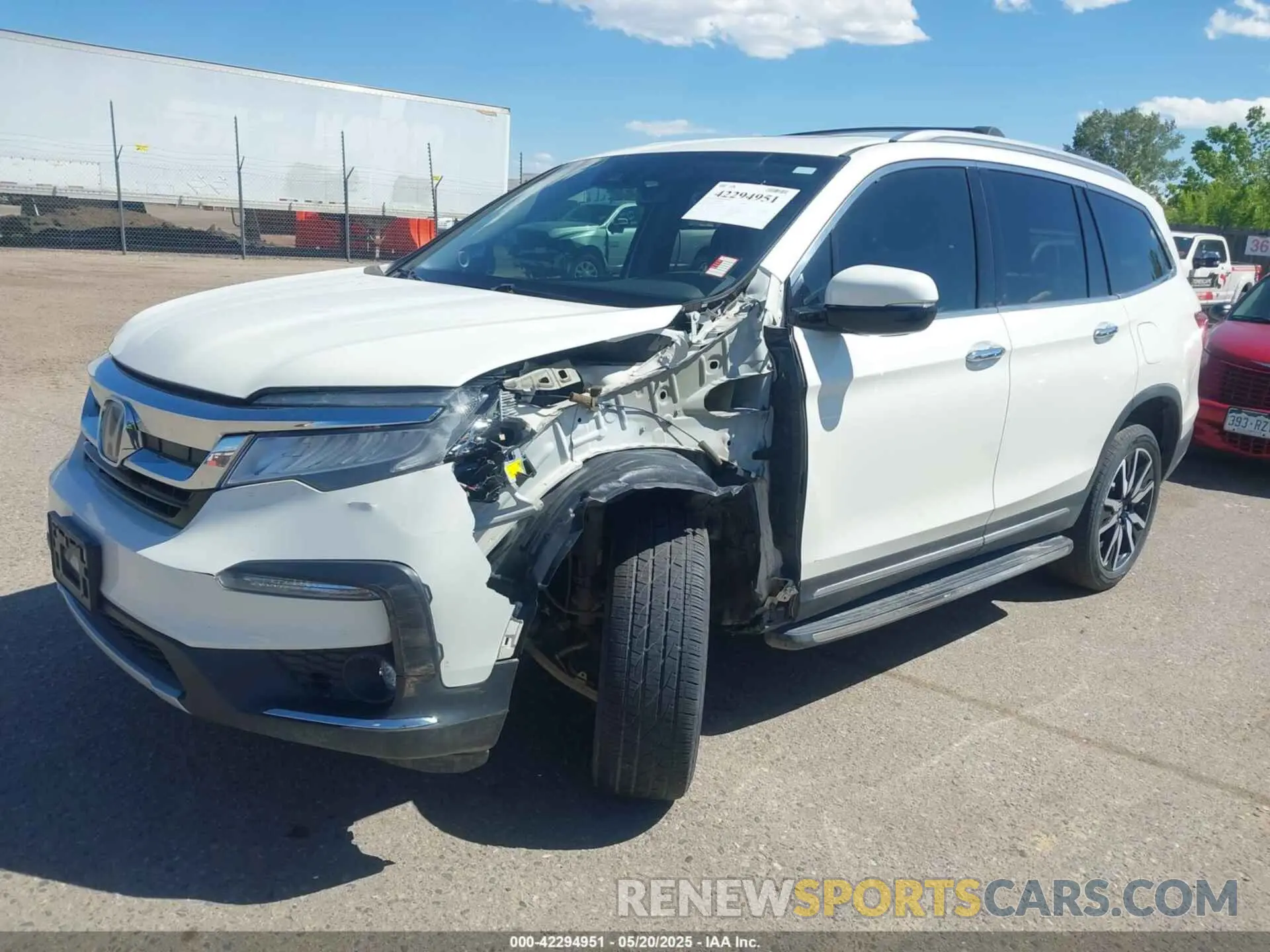 14 fotografías del automóvil dañado 5FNYF6H63KB046486 HONDA PILOT 2019