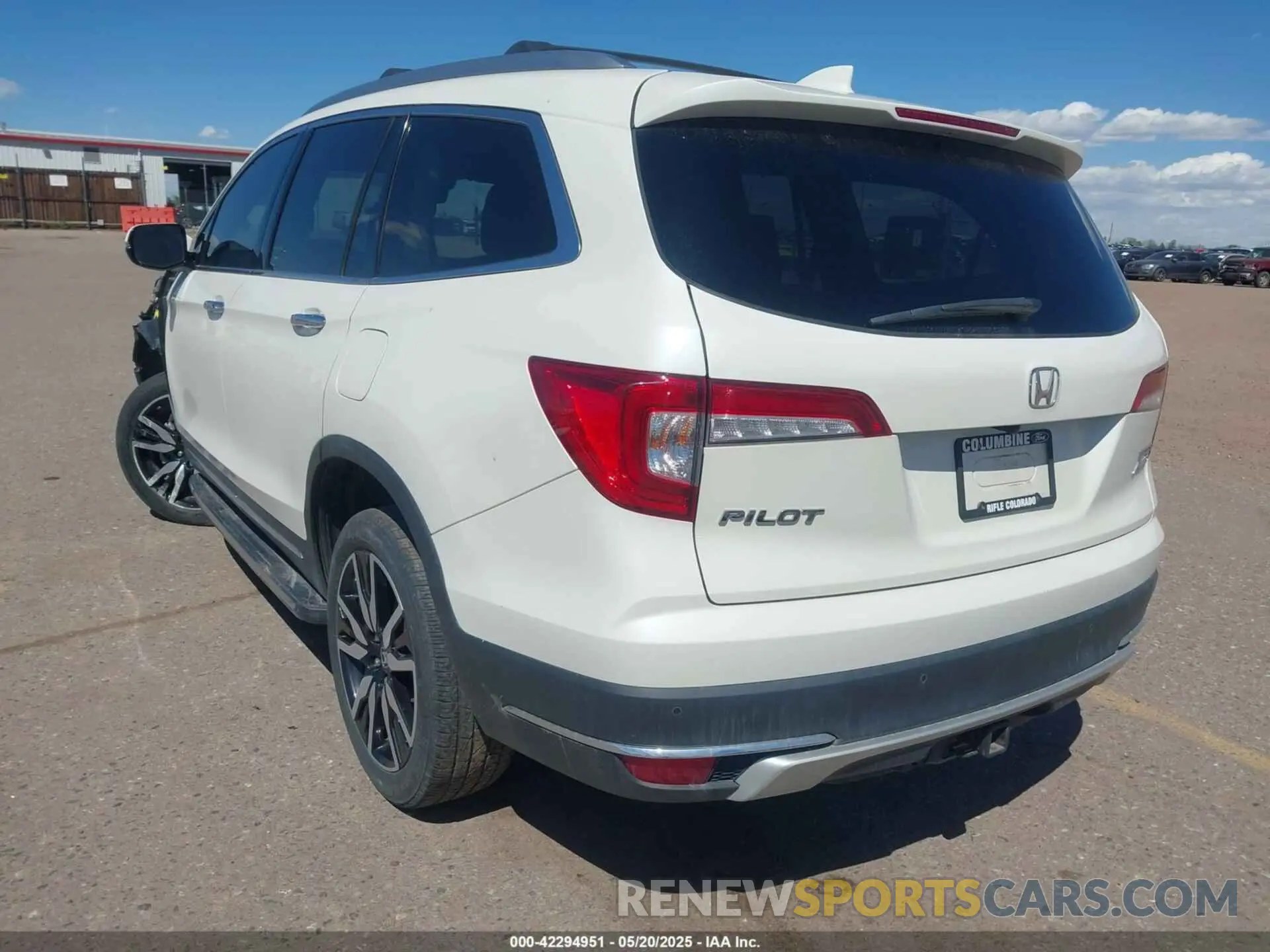 3 fotografías del automóvil dañado 5FNYF6H63KB046486 HONDA PILOT 2019