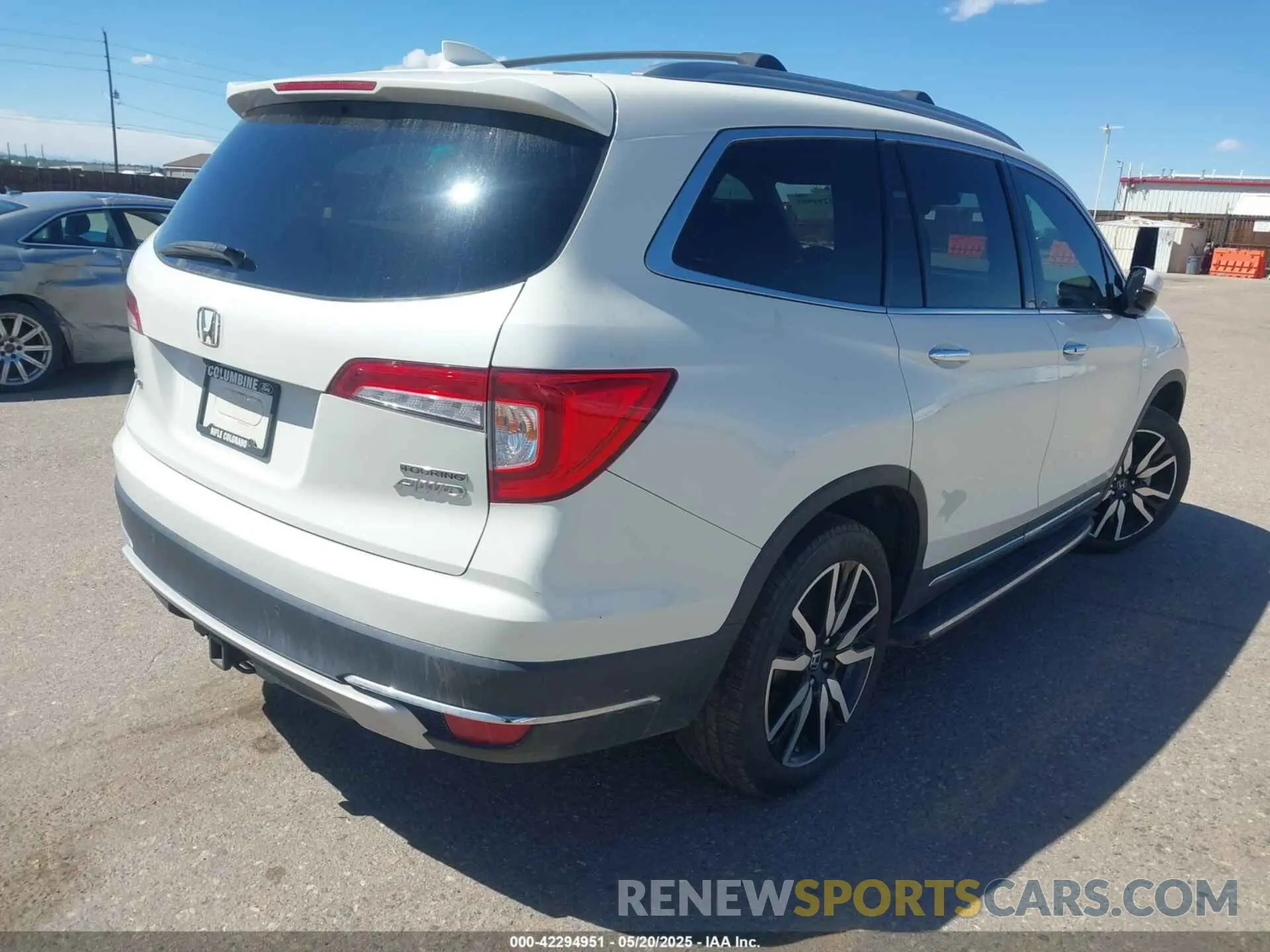 4 fotografías del automóvil dañado 5FNYF6H63KB046486 HONDA PILOT 2019