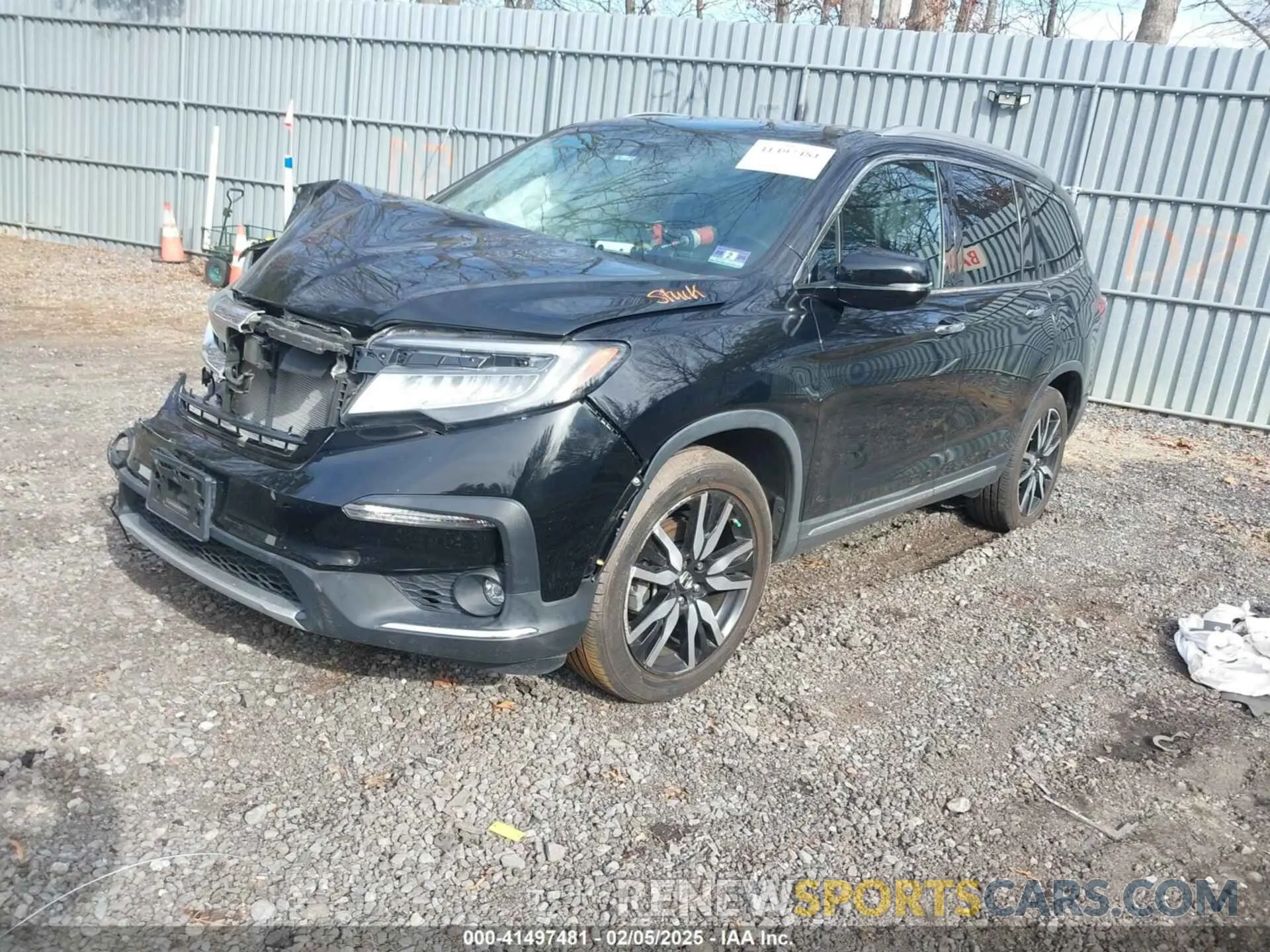 2 fotografías del automóvil dañado 5FNYF6H92KB040673 HONDA PILOT 2019