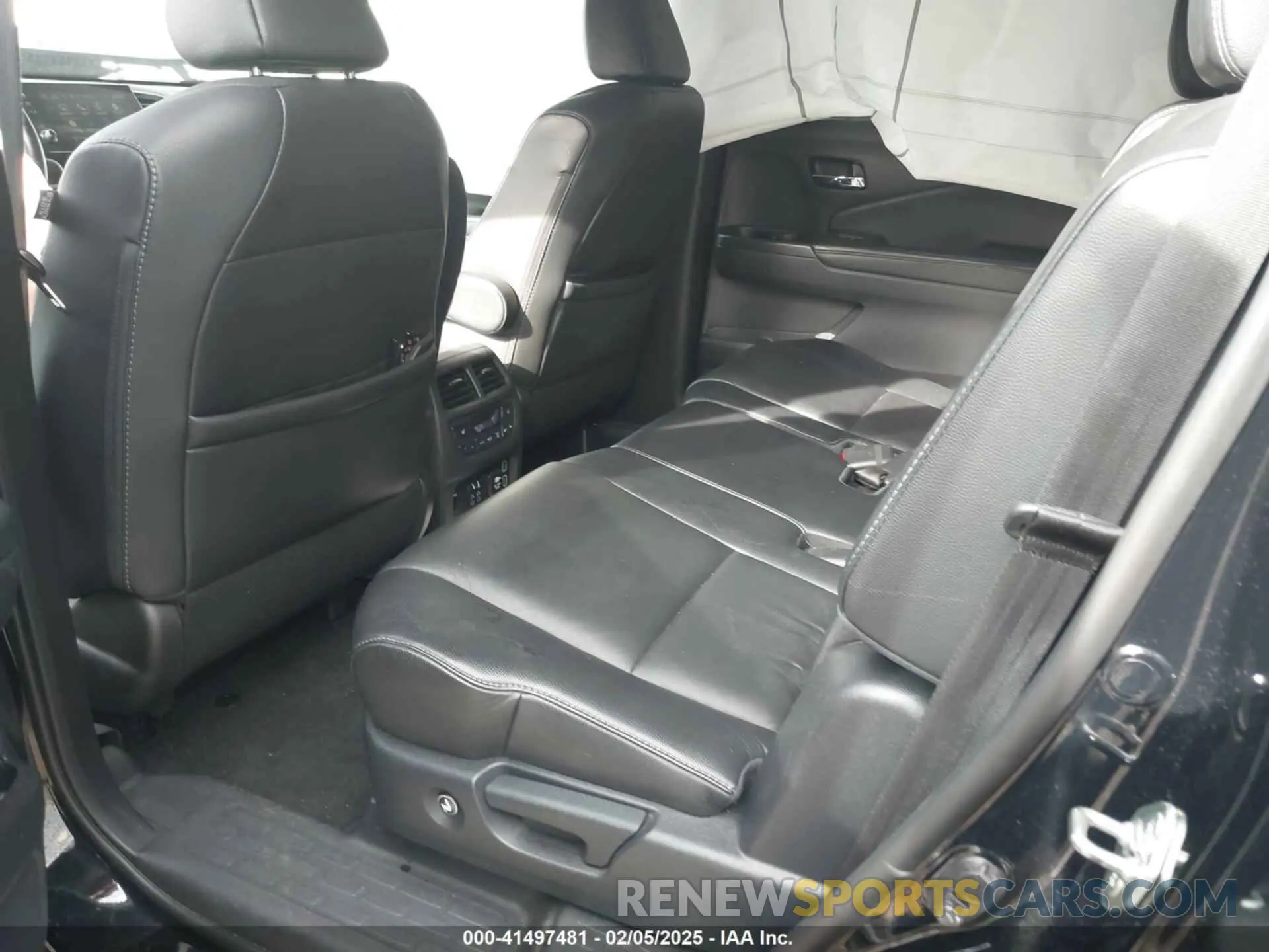8 fotografías del automóvil dañado 5FNYF6H92KB040673 HONDA PILOT 2019