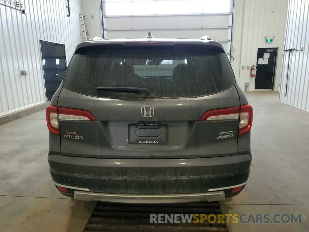 6 fotografías del automóvil dañado 5FNYF6H93KB502528 HONDA PILOT 2019