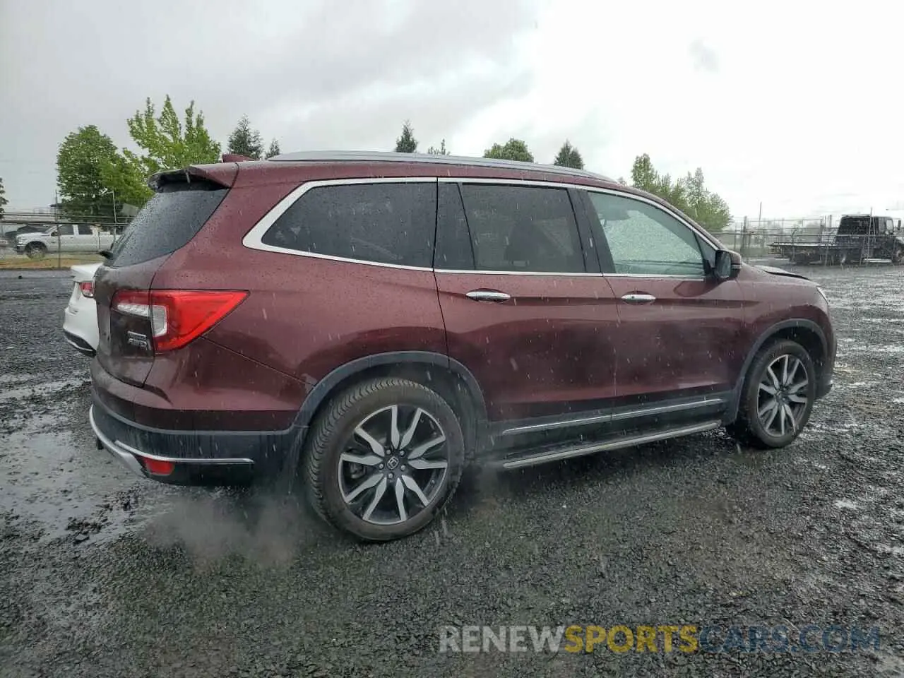 3 fotografías del automóvil dañado 5FNYF6H94KB056213 HONDA PILOT 2019