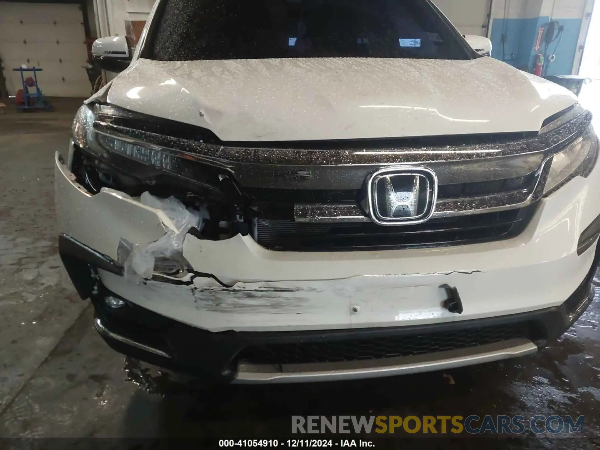 17 fotografías del automóvil dañado 5FNYF6H95KB030896 HONDA PILOT 2019