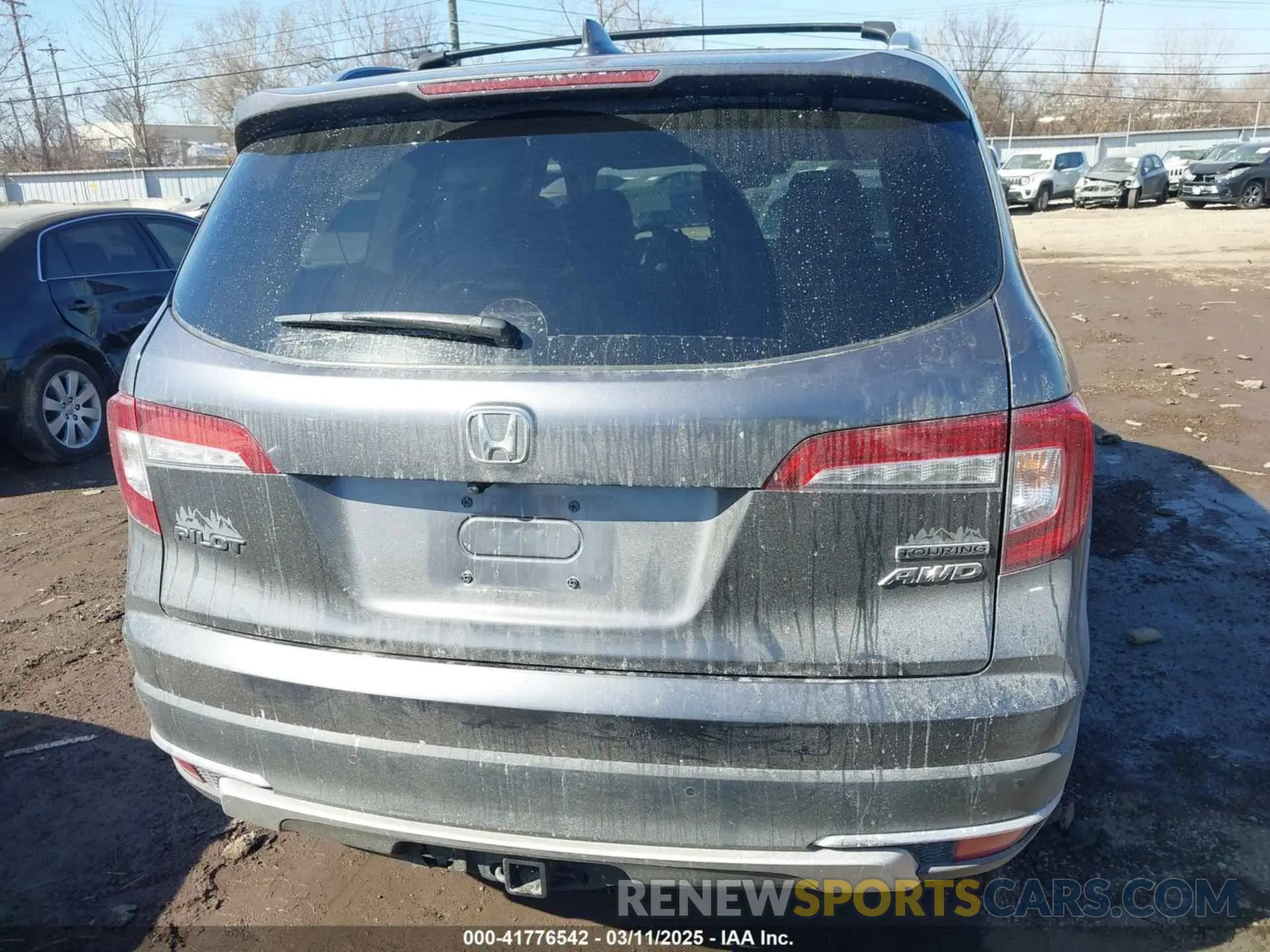 17 fotografías del automóvil dañado 5FNYF6H99KB016869 HONDA PILOT 2019
