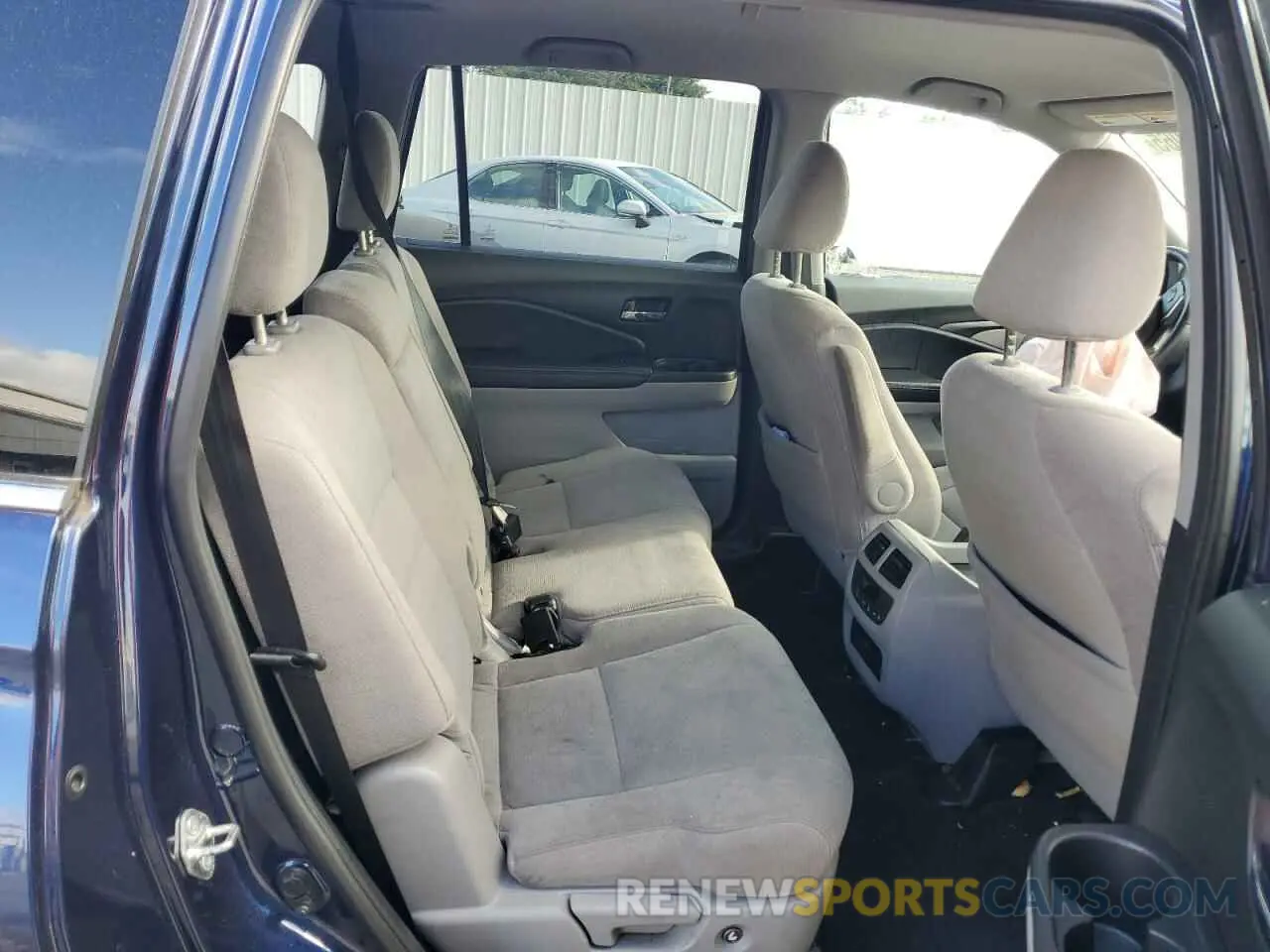 11 fotografías del automóvil dañado 5FNYF5H39LB016023 HONDA PILOT 2020