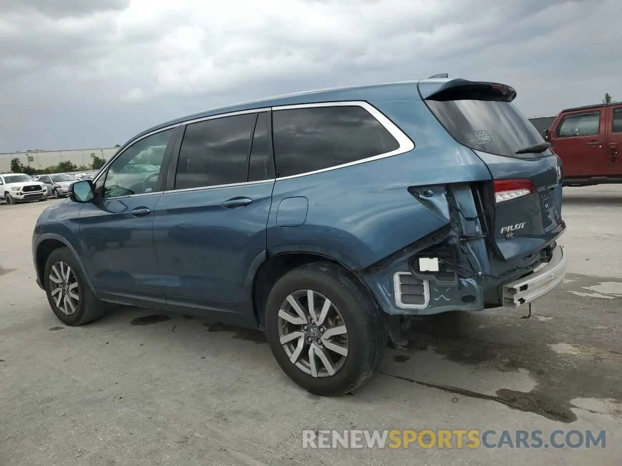 2 fotografías del automóvil dañado 5FNYF5H50LB010936 HONDA PILOT 2020