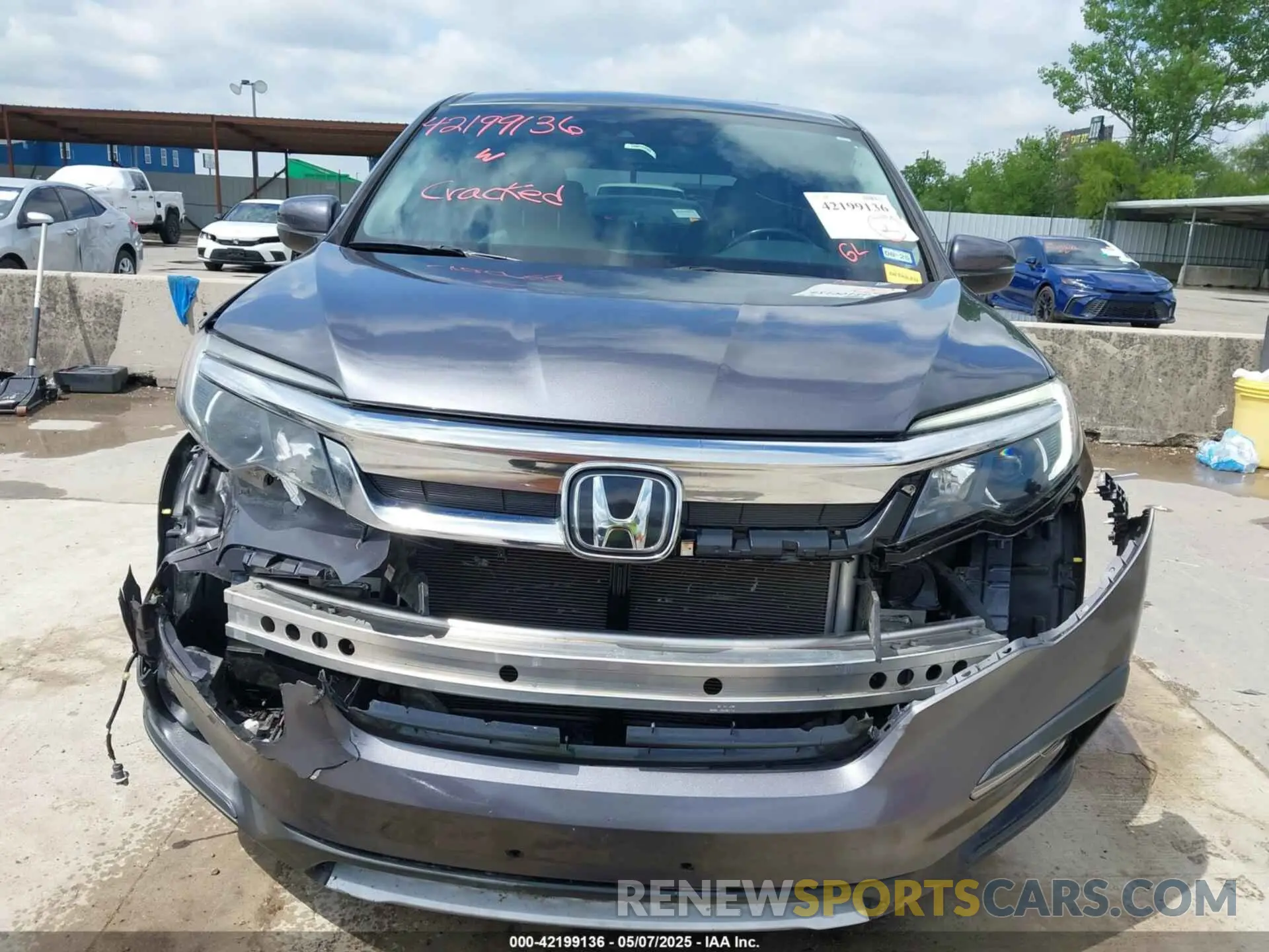 12 fotografías del automóvil dañado 5FNYF5H54LB020224 HONDA PILOT 2020