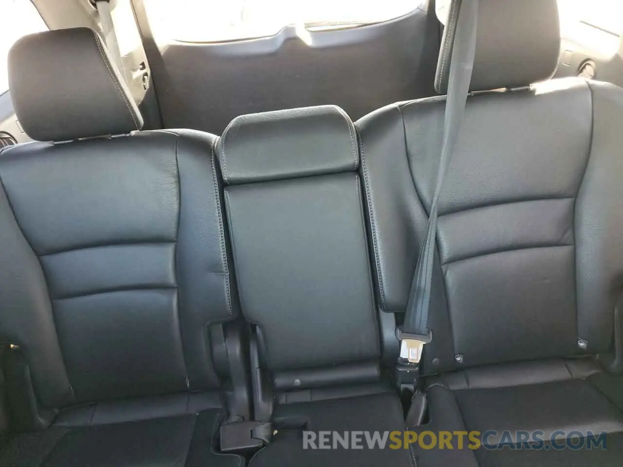 10 fotografías del automóvil dañado 5FNYF5H57LB019892 HONDA PILOT 2020