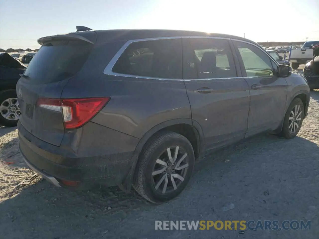 3 fotografías del automóvil dañado 5FNYF5H58LB006553 HONDA PILOT 2020