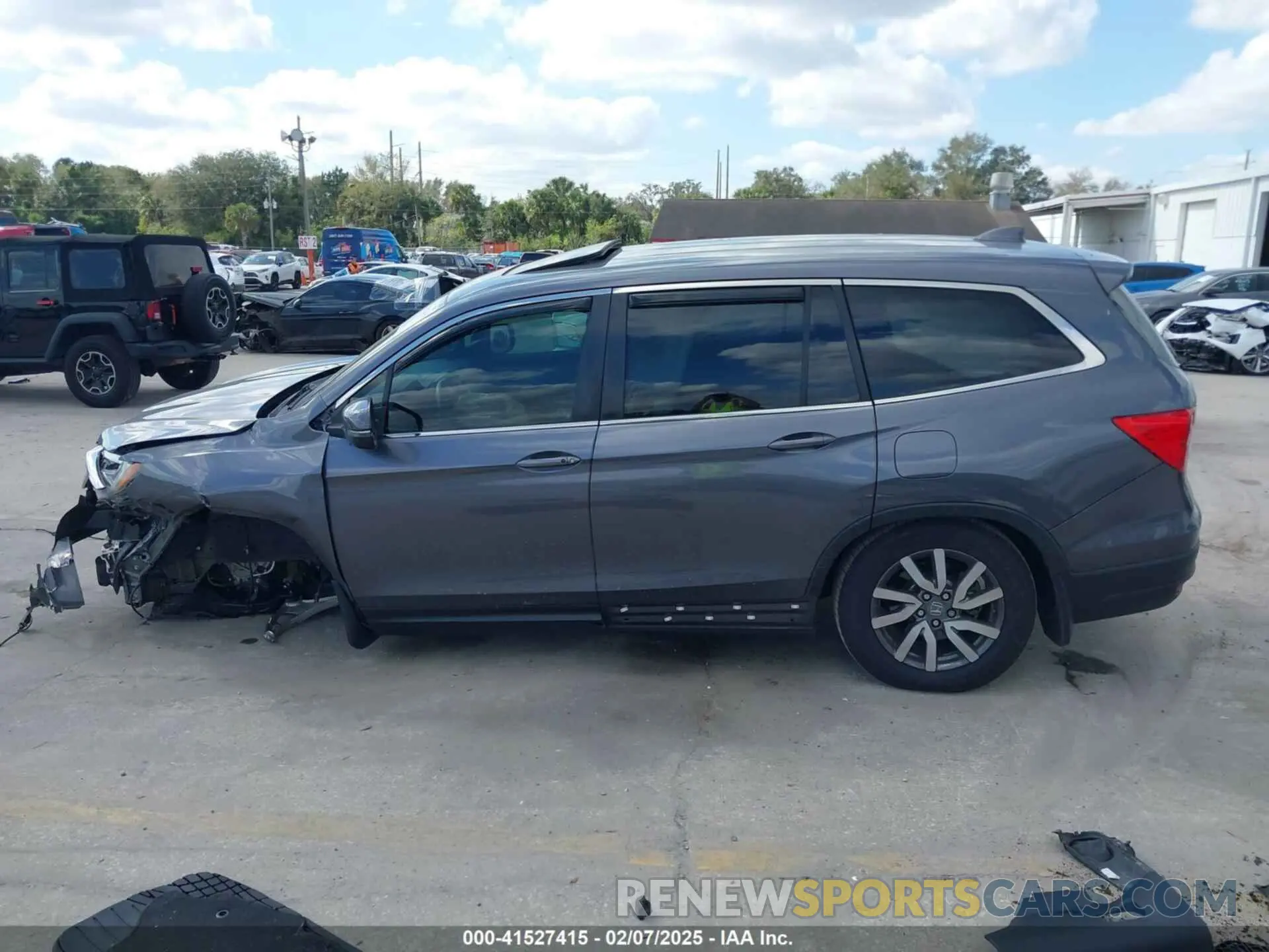 15 fotografías del automóvil dañado 5FNYF5H59LB014497 HONDA PILOT 2020