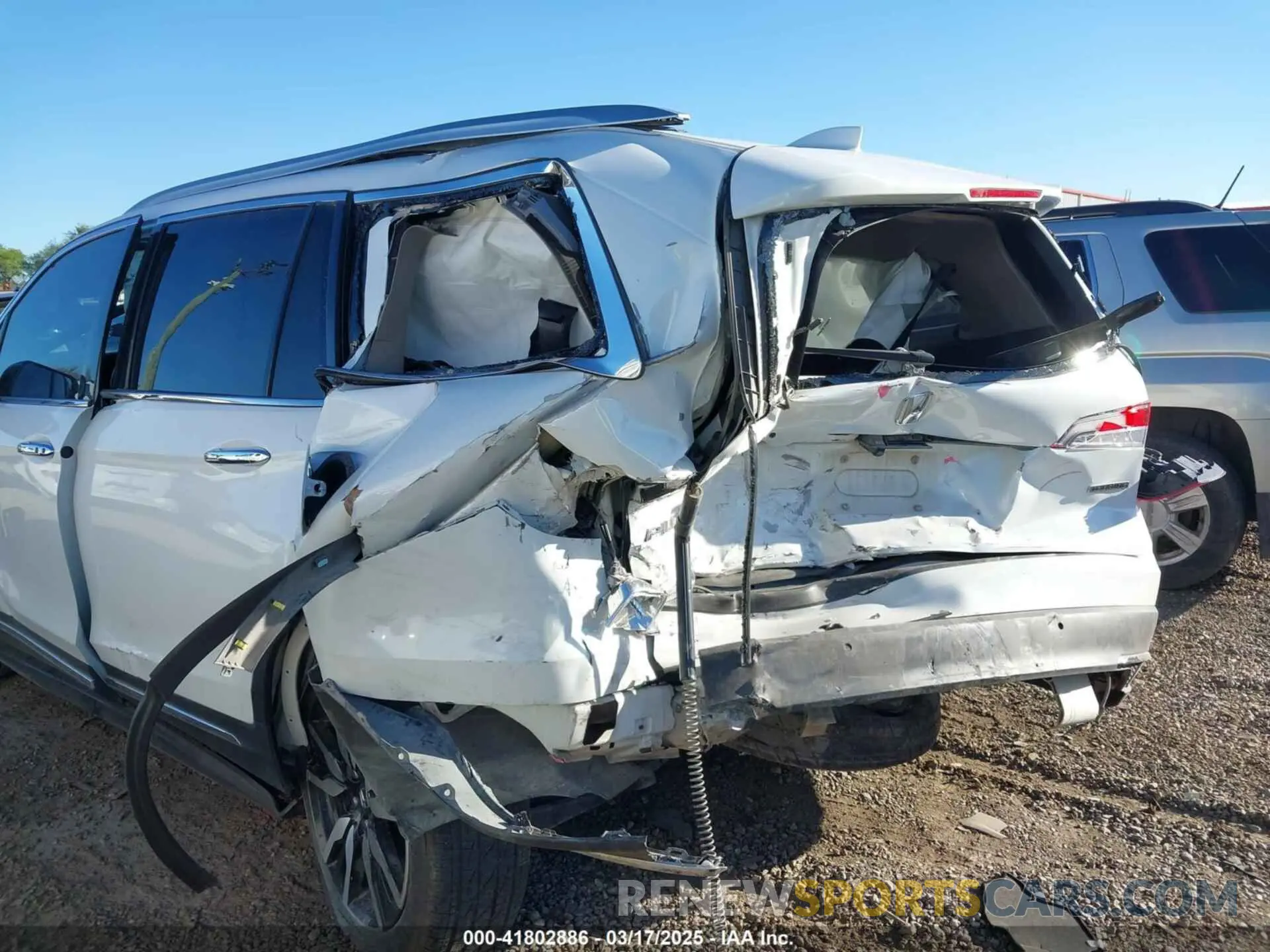 17 fotografías del automóvil dañado 5FNYF5H6XLB016364 HONDA PILOT 2020