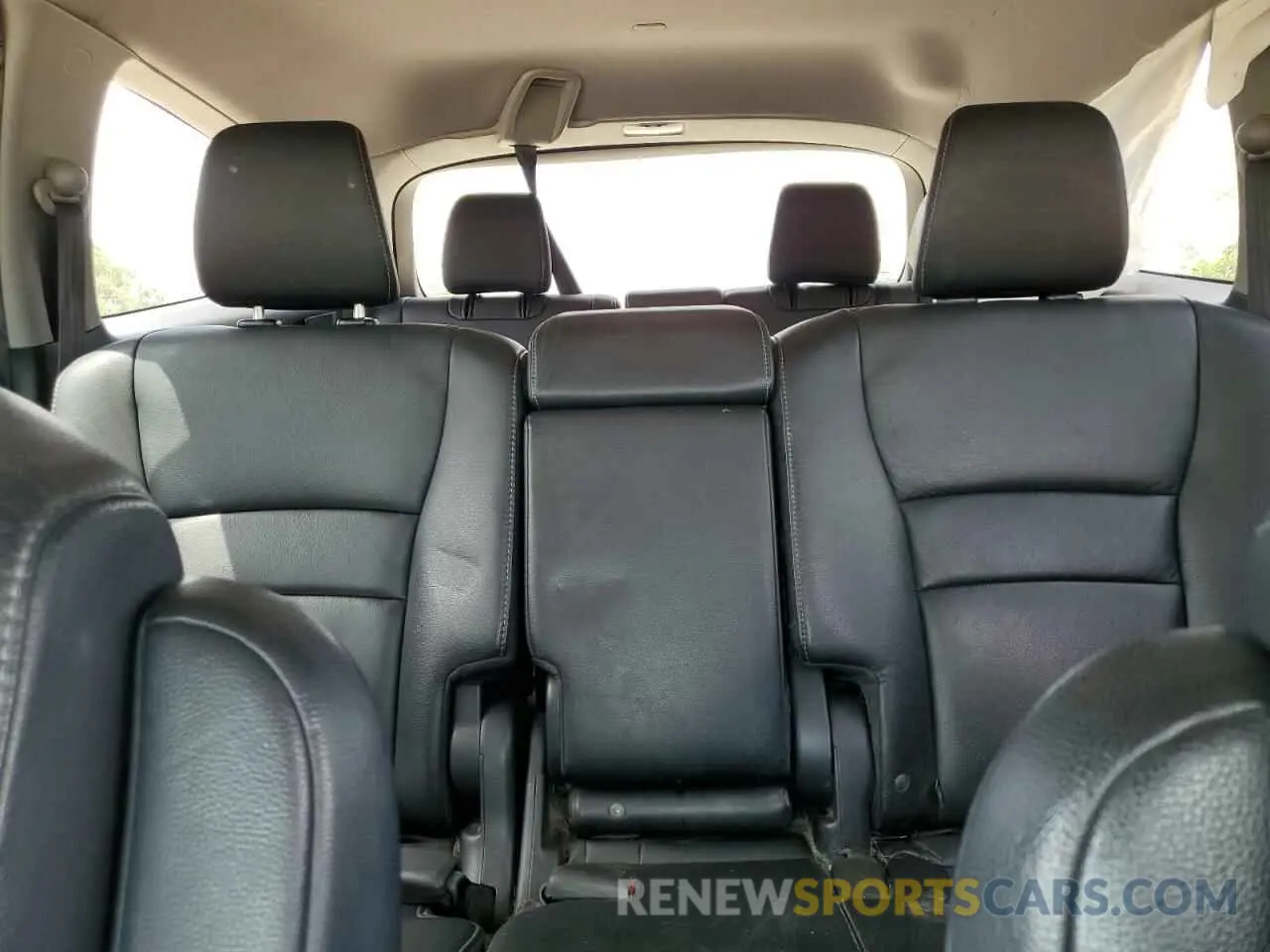 10 fotografías del automóvil dañado 5FNYF5H92LB025277 HONDA PILOT 2020