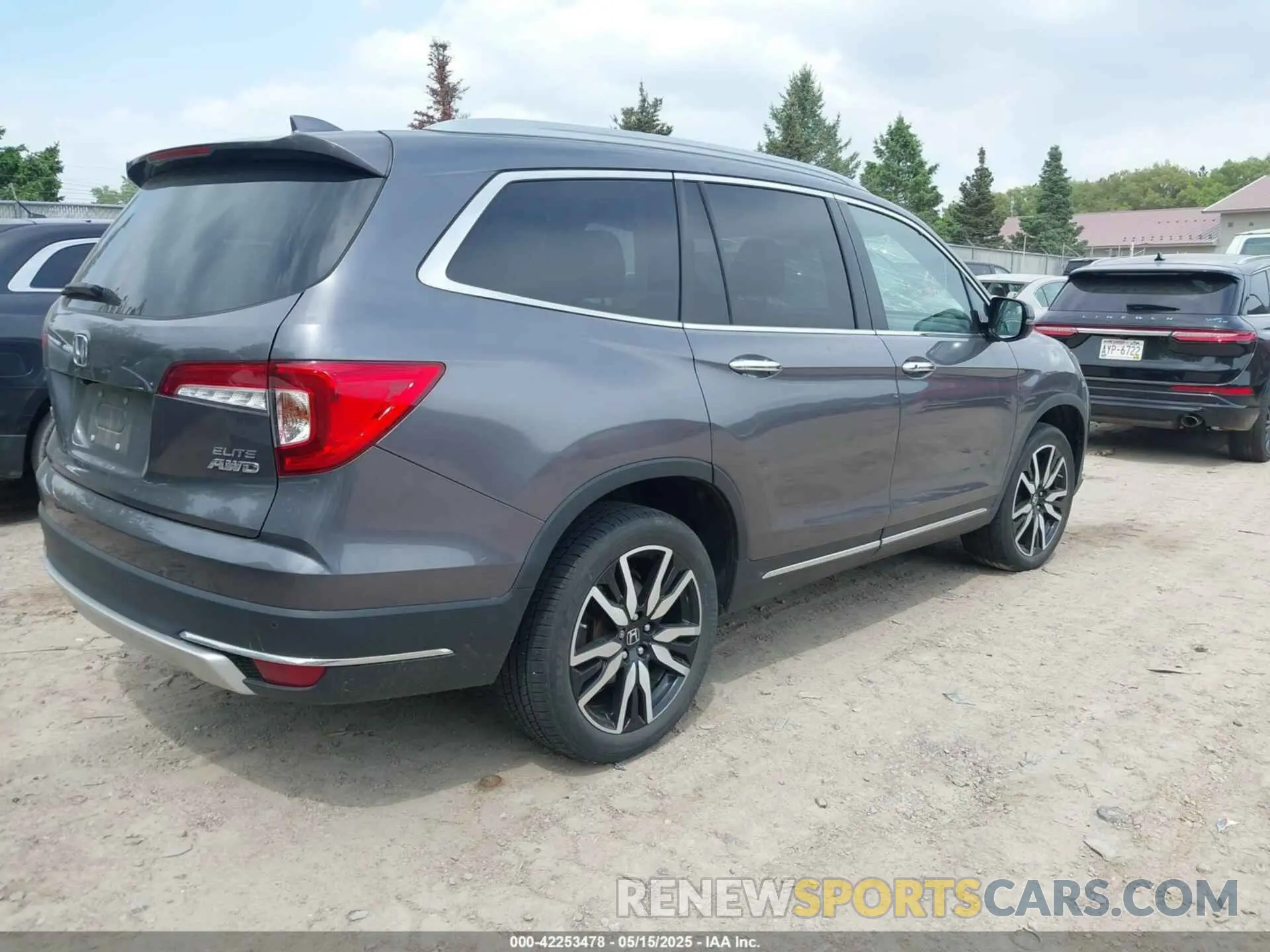 4 fotografías del automóvil dañado 5FNYF6H00LB027472 HONDA PILOT 2020