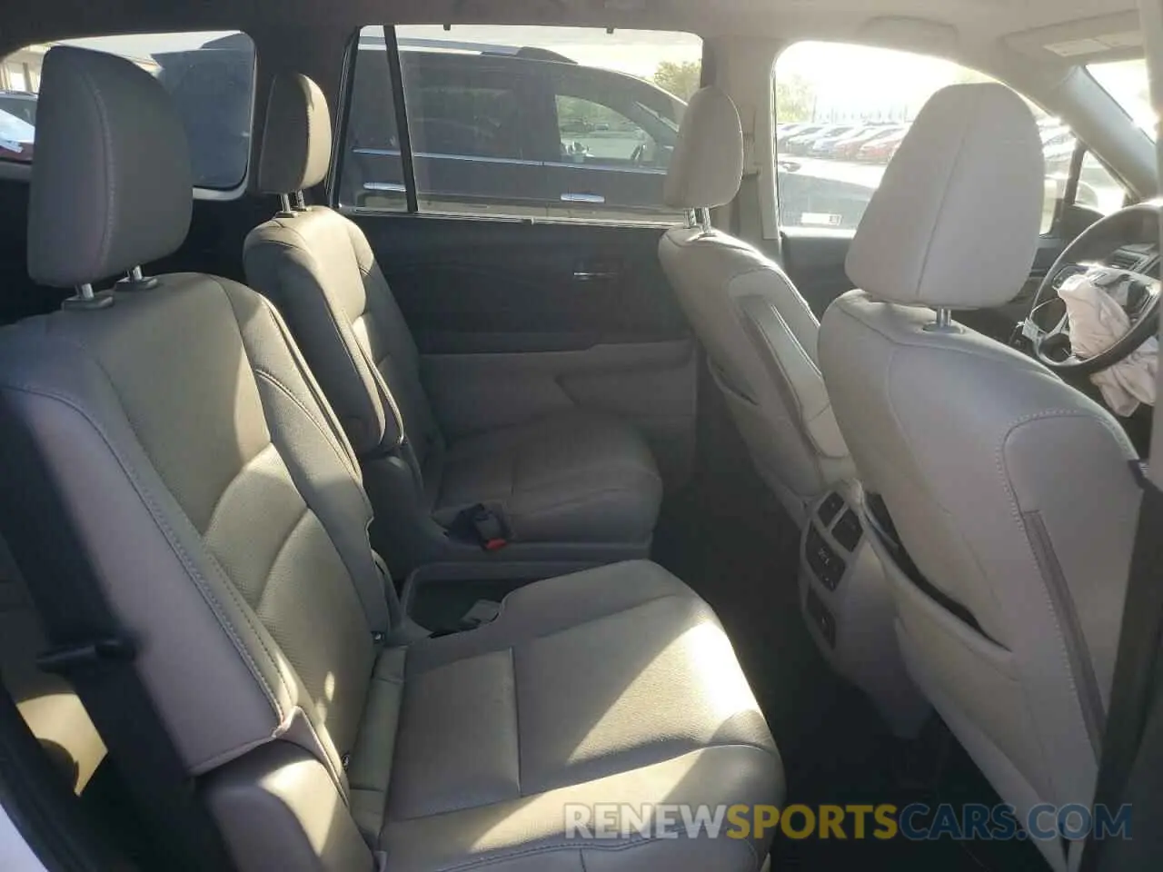 11 fotografías del automóvil dañado 5FNYF6H01LB047889 HONDA PILOT 2020