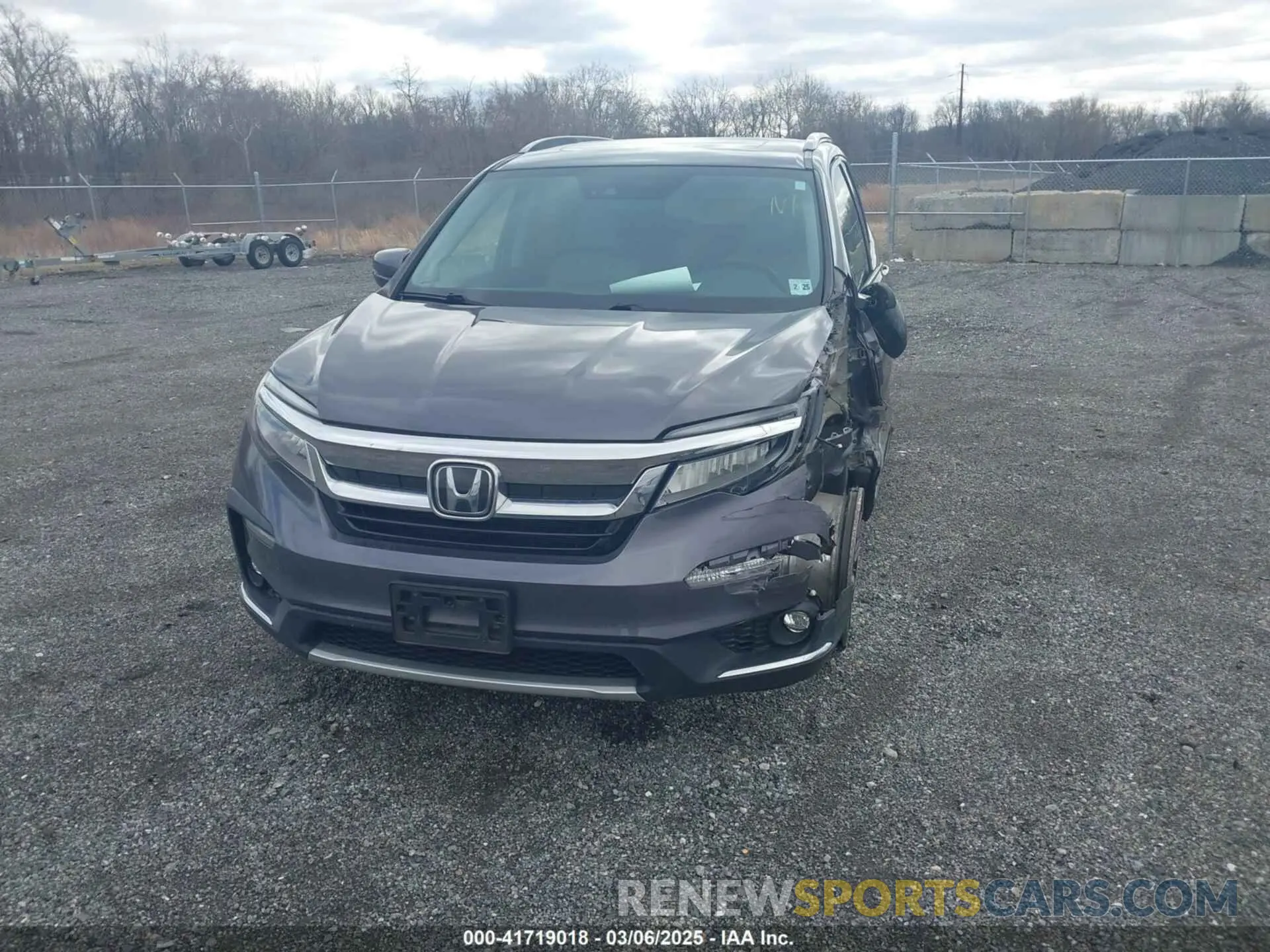12 fotografías del automóvil dañado 5FNYF6H05LB025247 HONDA PILOT 2020