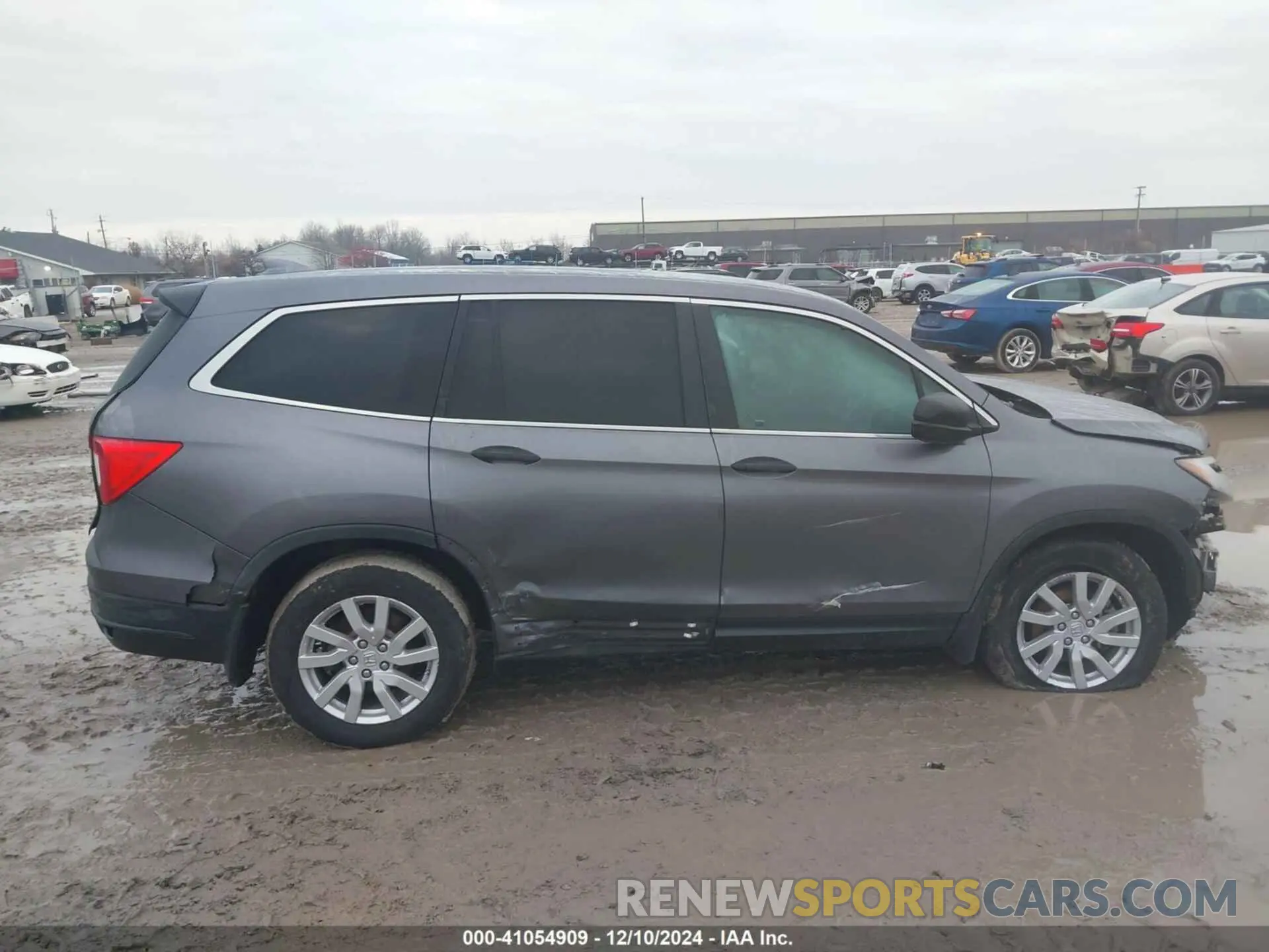 14 fotografías del automóvil dañado 5FNYF6H10LB027268 HONDA PILOT 2020