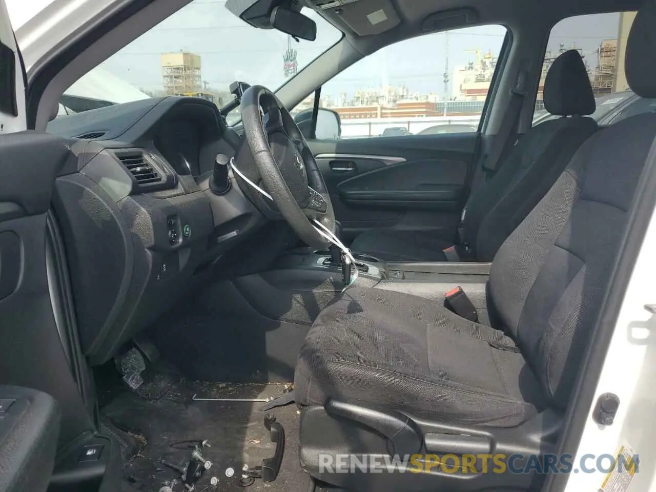 7 fotografías del automóvil dañado 5FNYF6H17LB019488 HONDA PILOT 2020