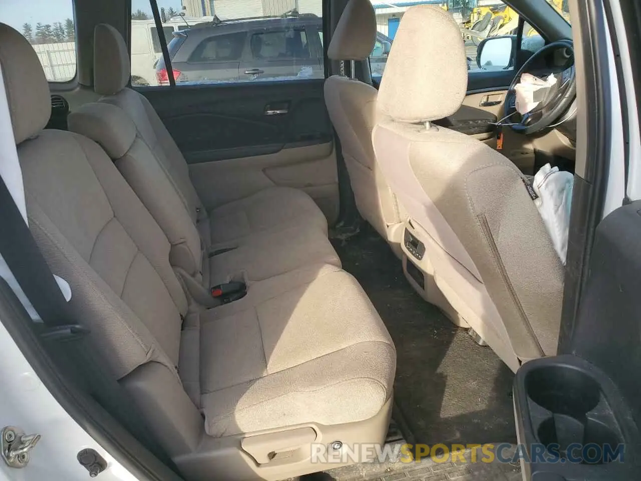 11 fotografías del automóvil dañado 5FNYF6H31LB030469 HONDA PILOT 2020