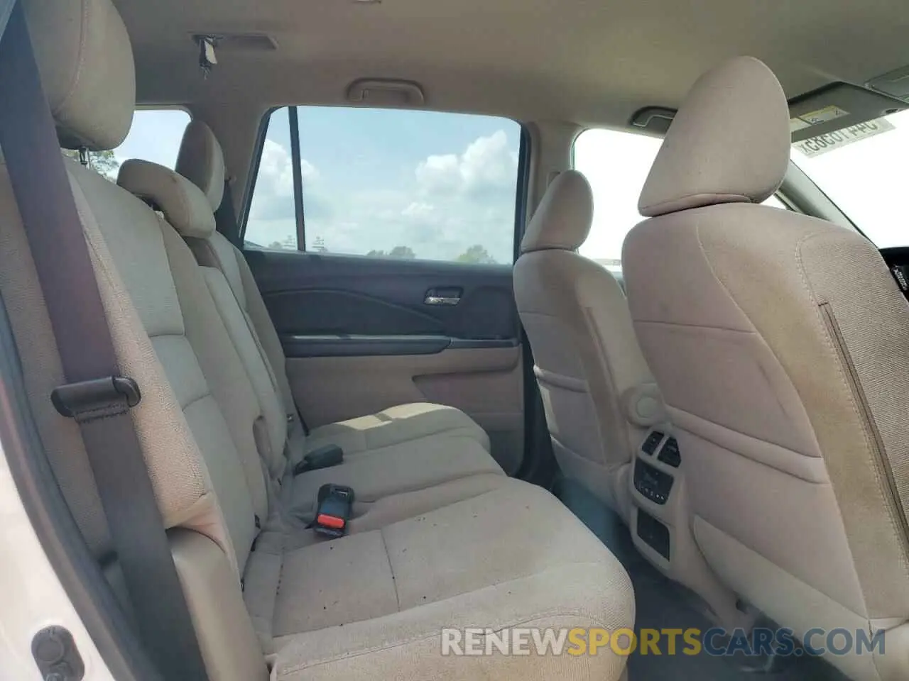 11 fotografías del automóvil dañado 5FNYF6H35LB021290 HONDA PILOT 2020
