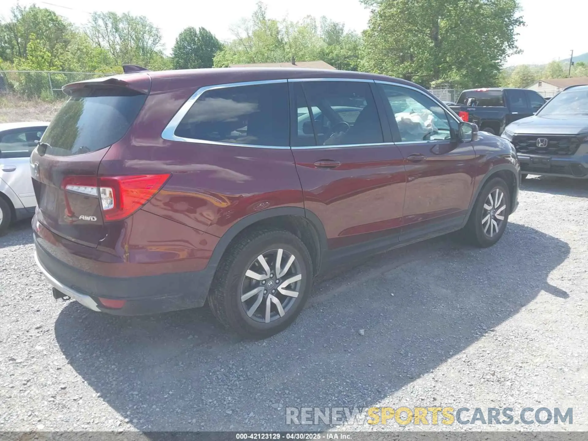 4 fotografías del automóvil dañado 5FNYF6H50LB028925 HONDA PILOT 2020