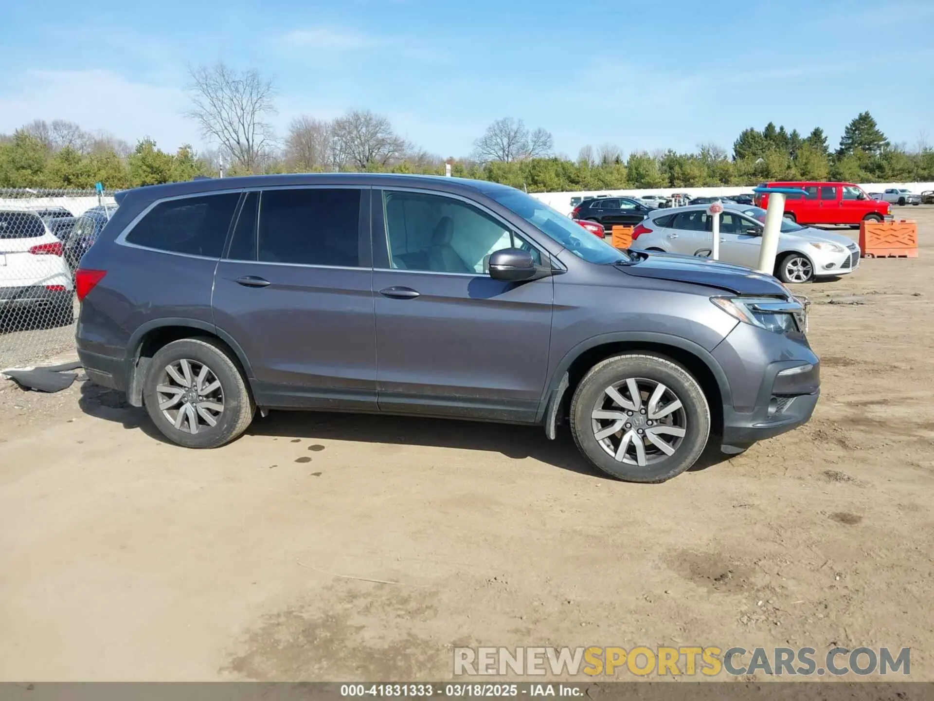 13 fotografías del automóvil dañado 5FNYF6H52LB039456 HONDA PILOT 2020