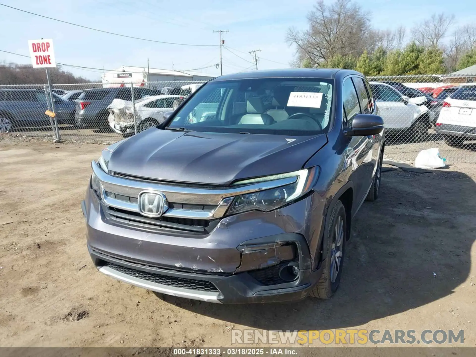 2 fotografías del automóvil dañado 5FNYF6H52LB039456 HONDA PILOT 2020