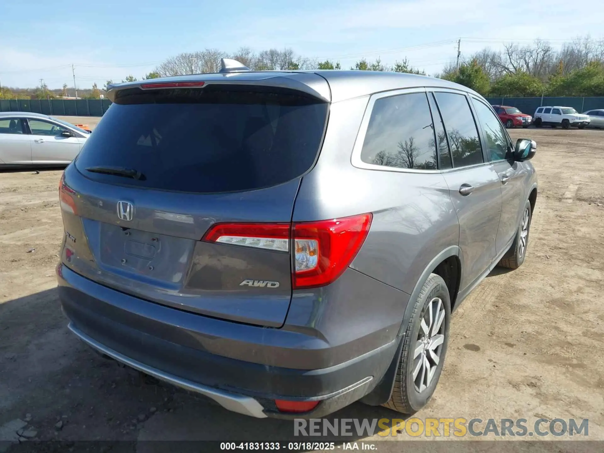 4 fotografías del automóvil dañado 5FNYF6H52LB039456 HONDA PILOT 2020