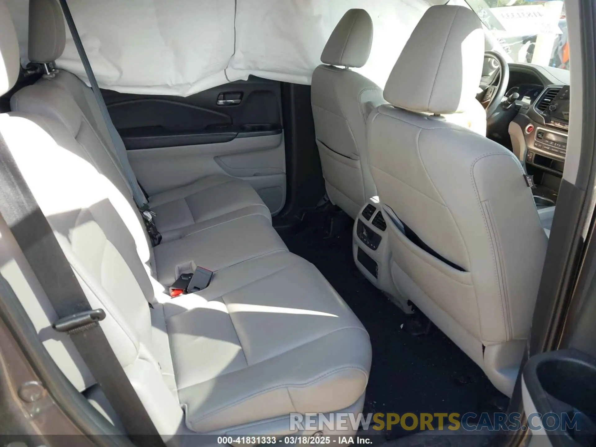 8 fotografías del automóvil dañado 5FNYF6H52LB039456 HONDA PILOT 2020