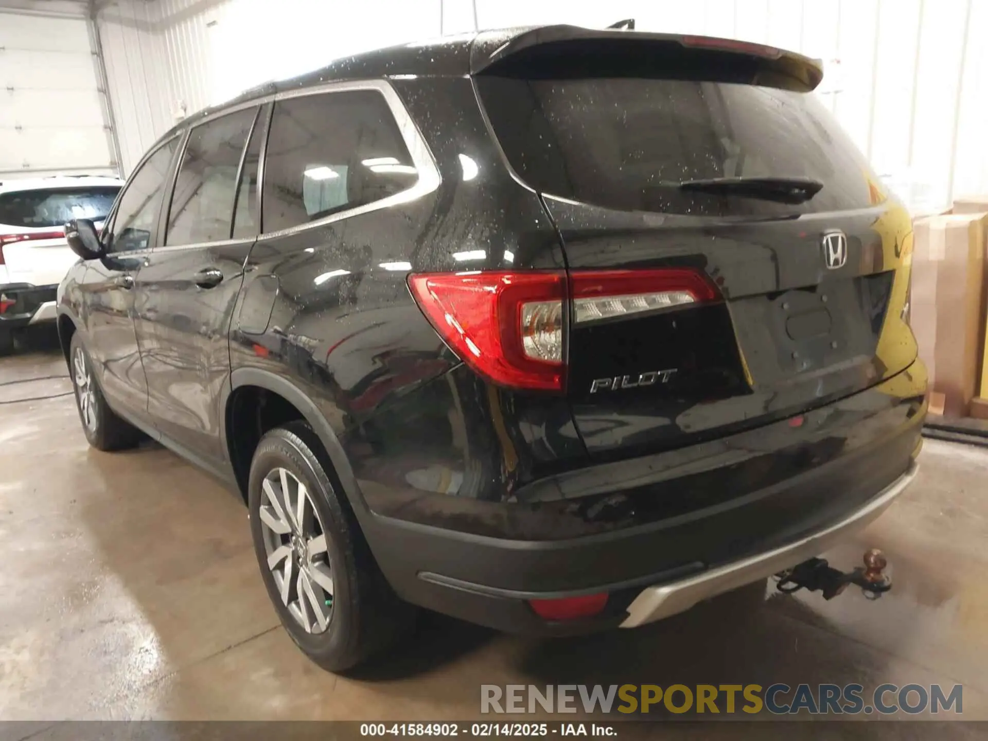 3 fotografías del automóvil dañado 5FNYF6H55LB003048 HONDA PILOT 2020