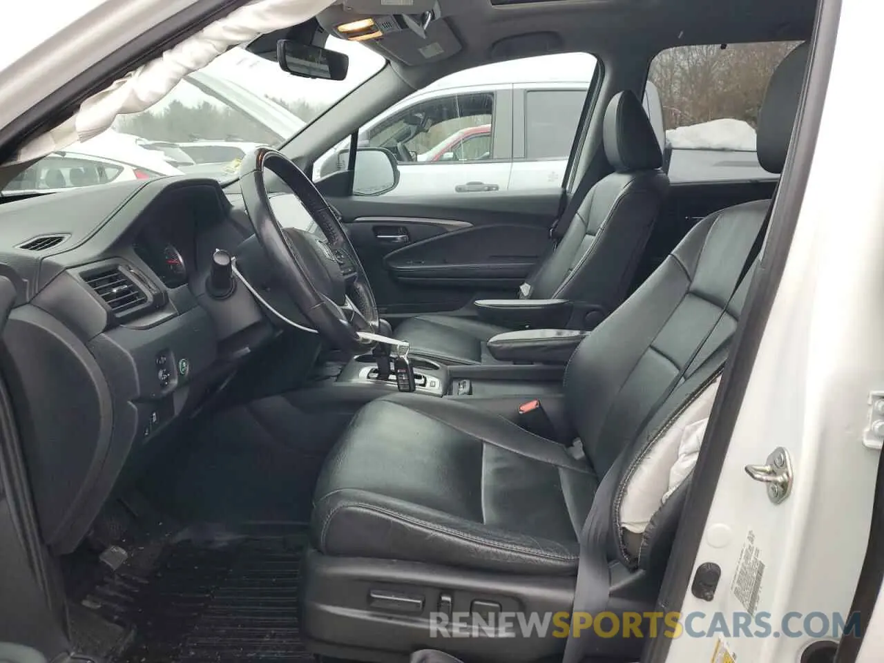 7 fotografías del automóvil dañado 5FNYF6H55LB067350 HONDA PILOT 2020