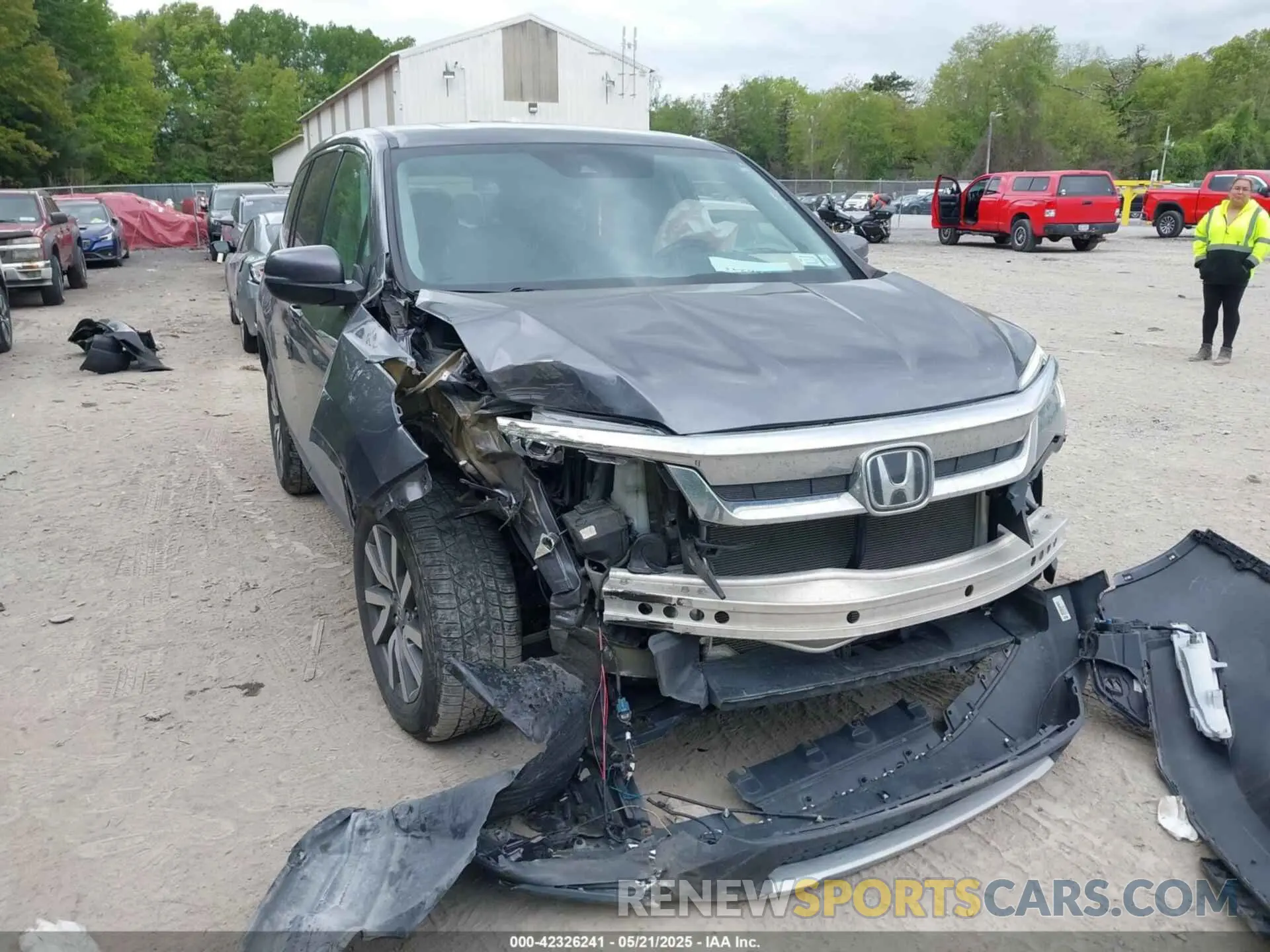 6 fotografías del automóvil dañado 5FNYF6H56LB044126 HONDA PILOT 2020