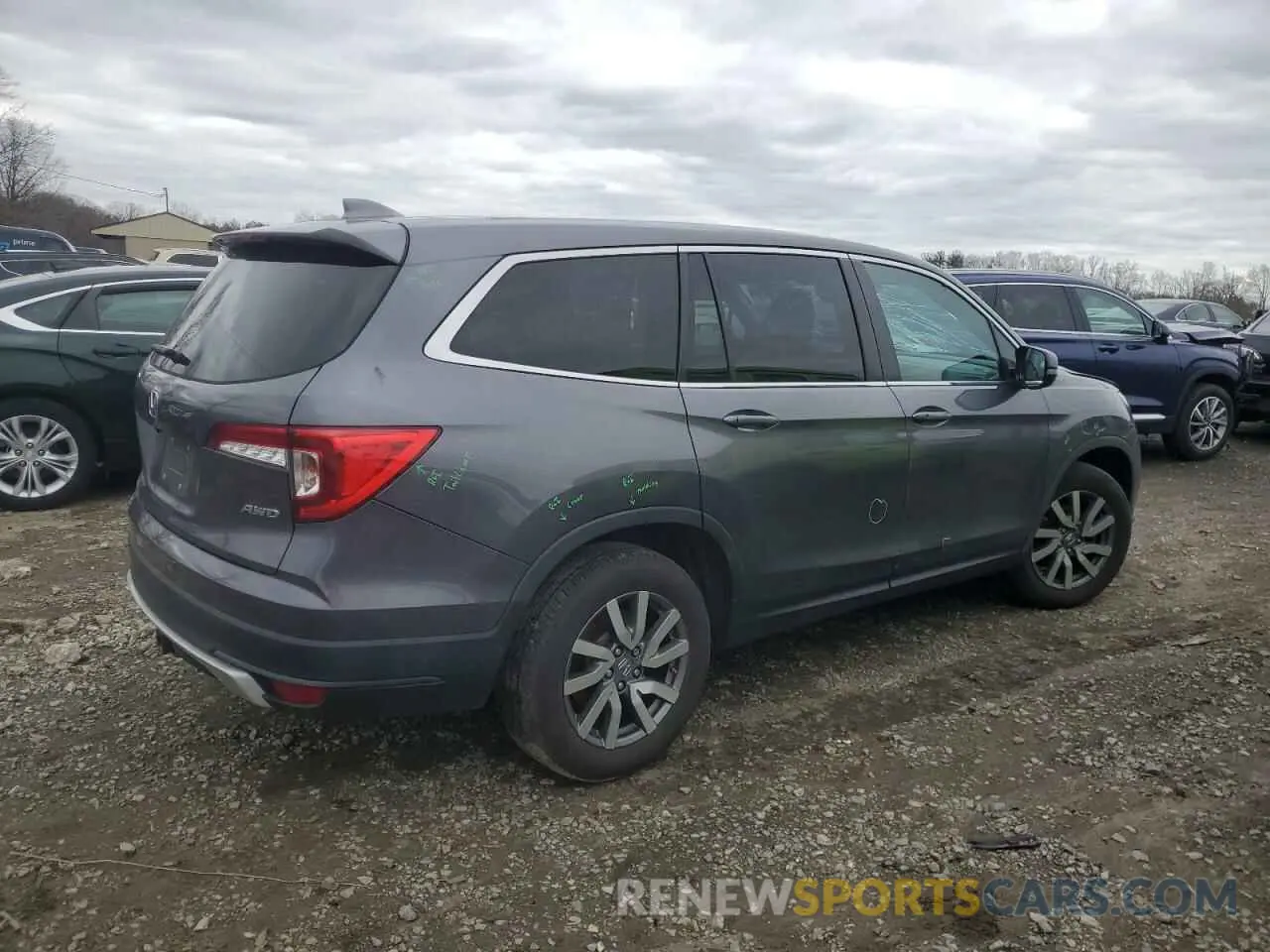 3 fotografías del automóvil dañado 5FNYF6H57LB052655 HONDA PILOT 2020