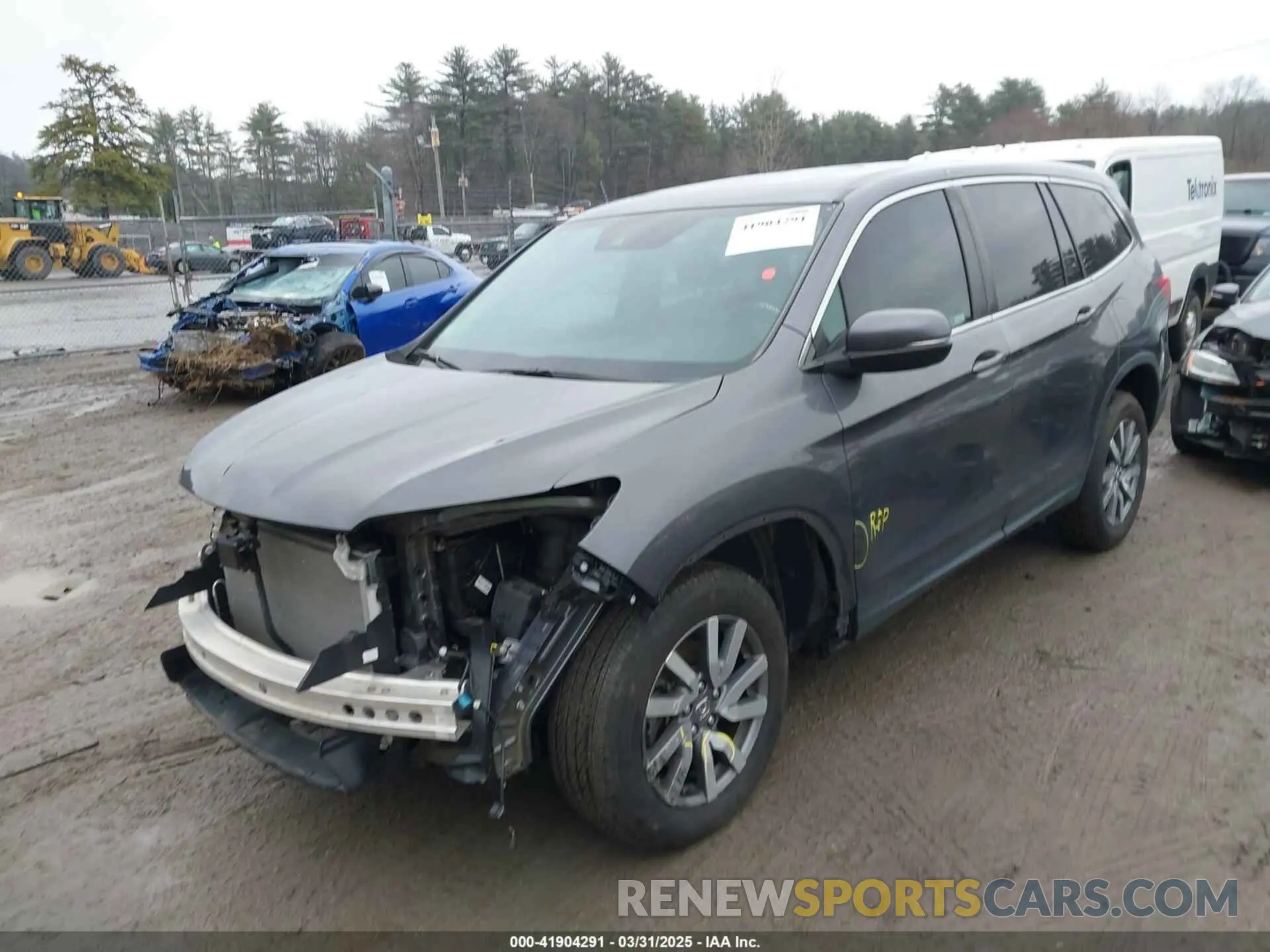 2 fotografías del automóvil dañado 5FNYF6H59LB047246 HONDA PILOT 2020