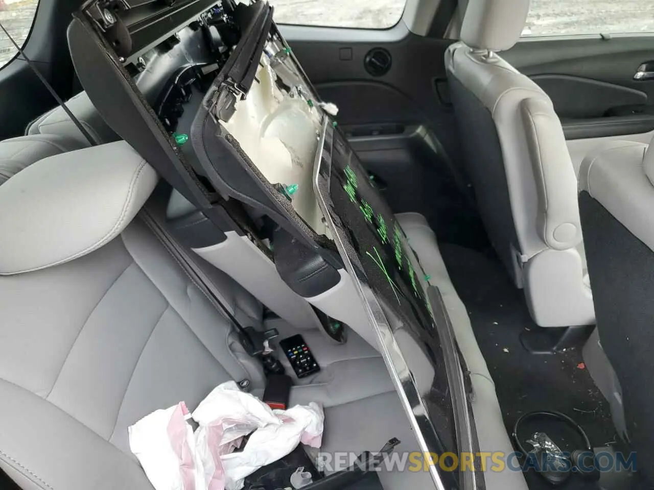 13 fotografías del automóvil dañado 5FNYF6H60LB039609 HONDA PILOT 2020