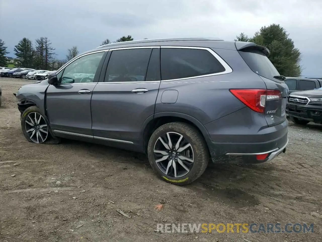 2 fotografías del automóvil dañado 5FNYF6H69LB005829 HONDA PILOT 2020