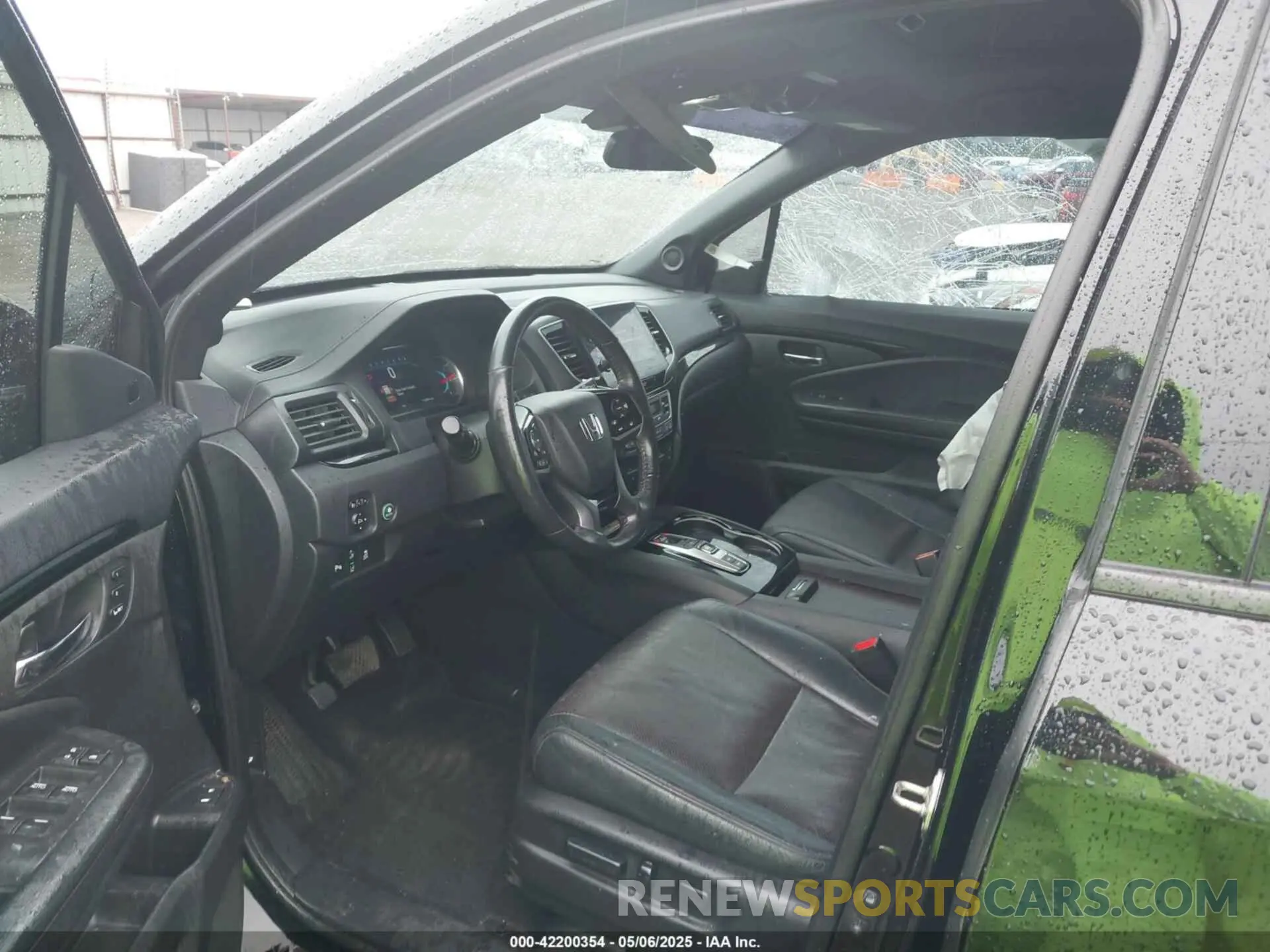 5 fotografías del automóvil dañado 5FNYF6H74LB007108 HONDA PILOT 2020