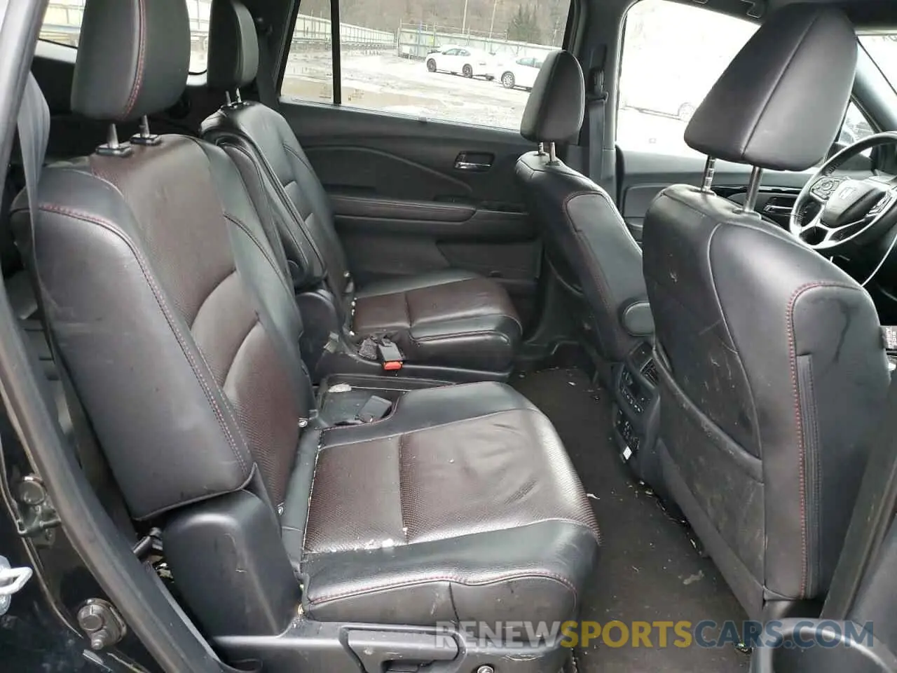 11 fotografías del automóvil dañado 5FNYF6H75LB067270 HONDA PILOT 2020