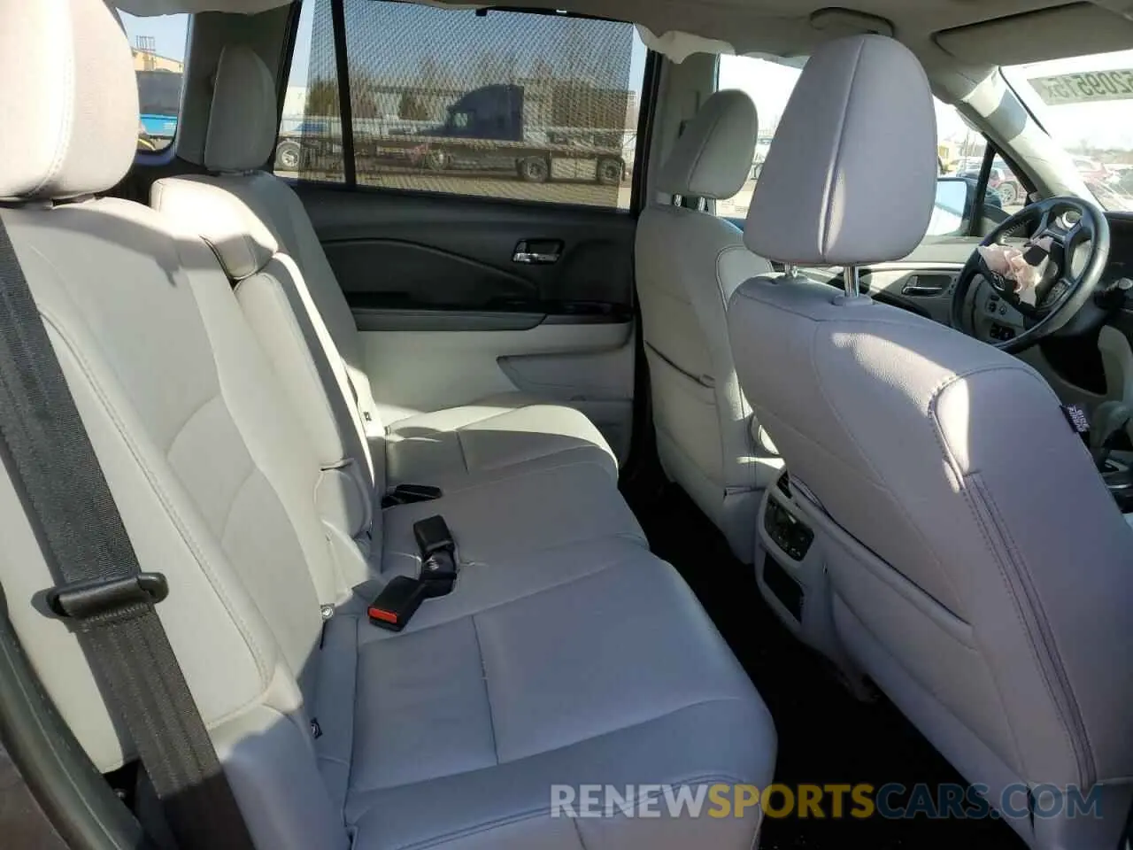 11 fotografías del automóvil dañado 5FNYF6H77LB500197 HONDA PILOT 2020