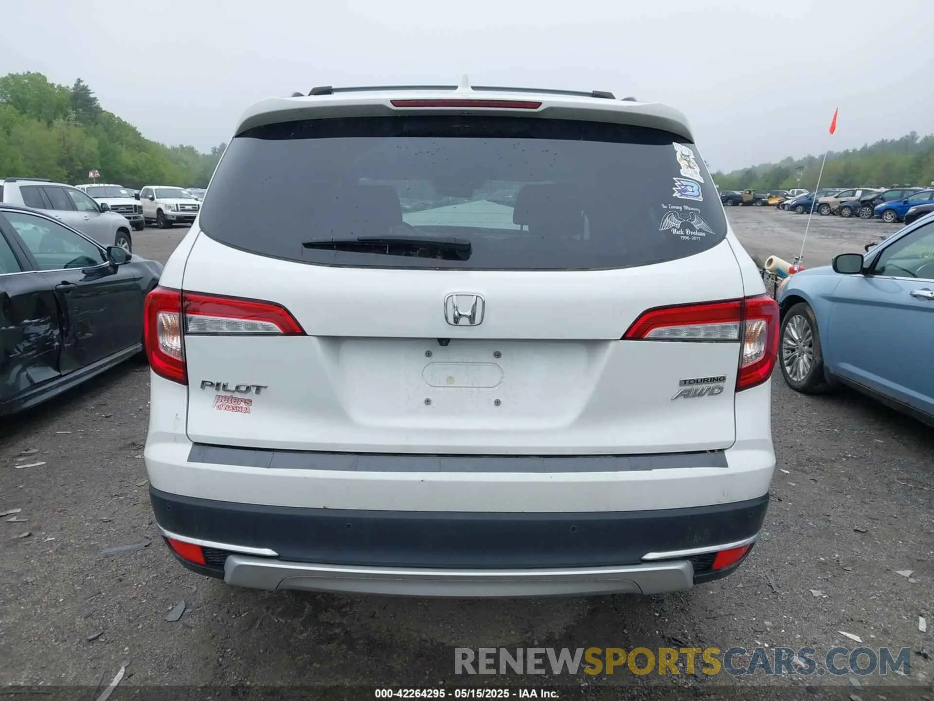 16 fotografías del automóvil dañado 5FNYF6H91LB006144 HONDA PILOT 2020